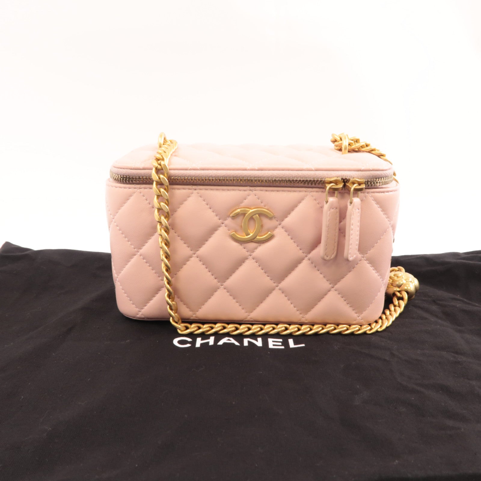 CHANEL 菱格皮革Vanity Case金扣鏈帶肩背袋