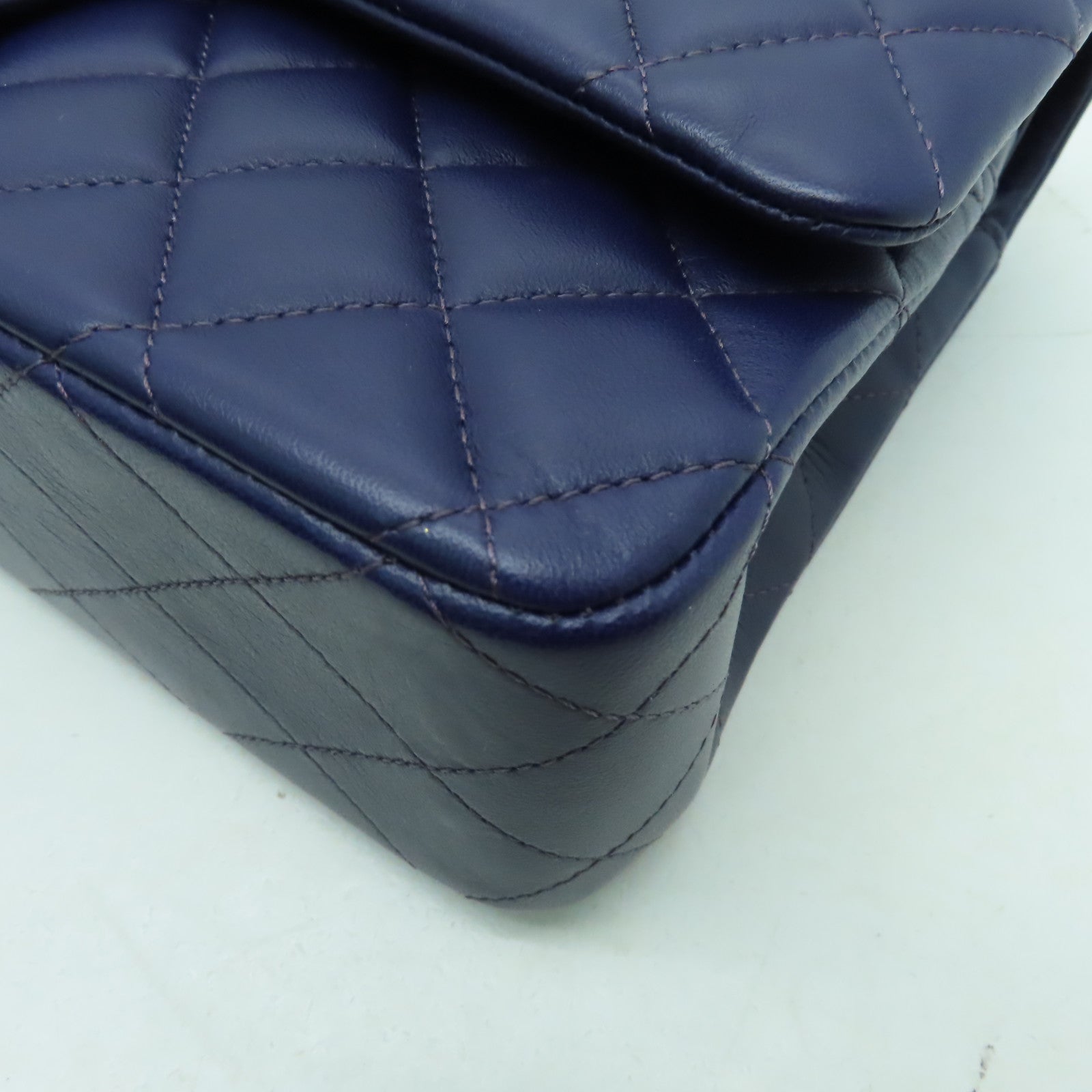 CHANEL 【激減優惠】菱格羊皮皮革Classic 25銀扣鏈帶肩背袋紫色