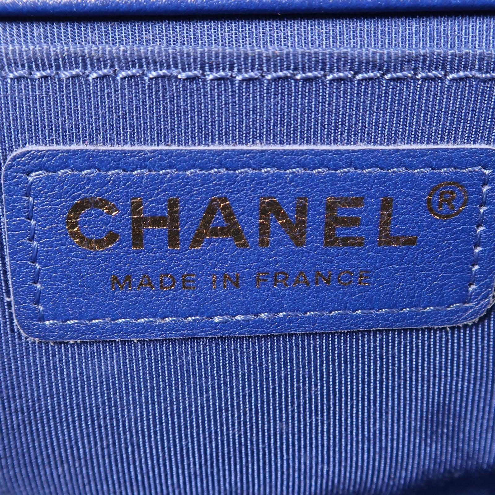 CHANEL 【激減優惠】牛皮皮革Boy 25金扣肩背袋