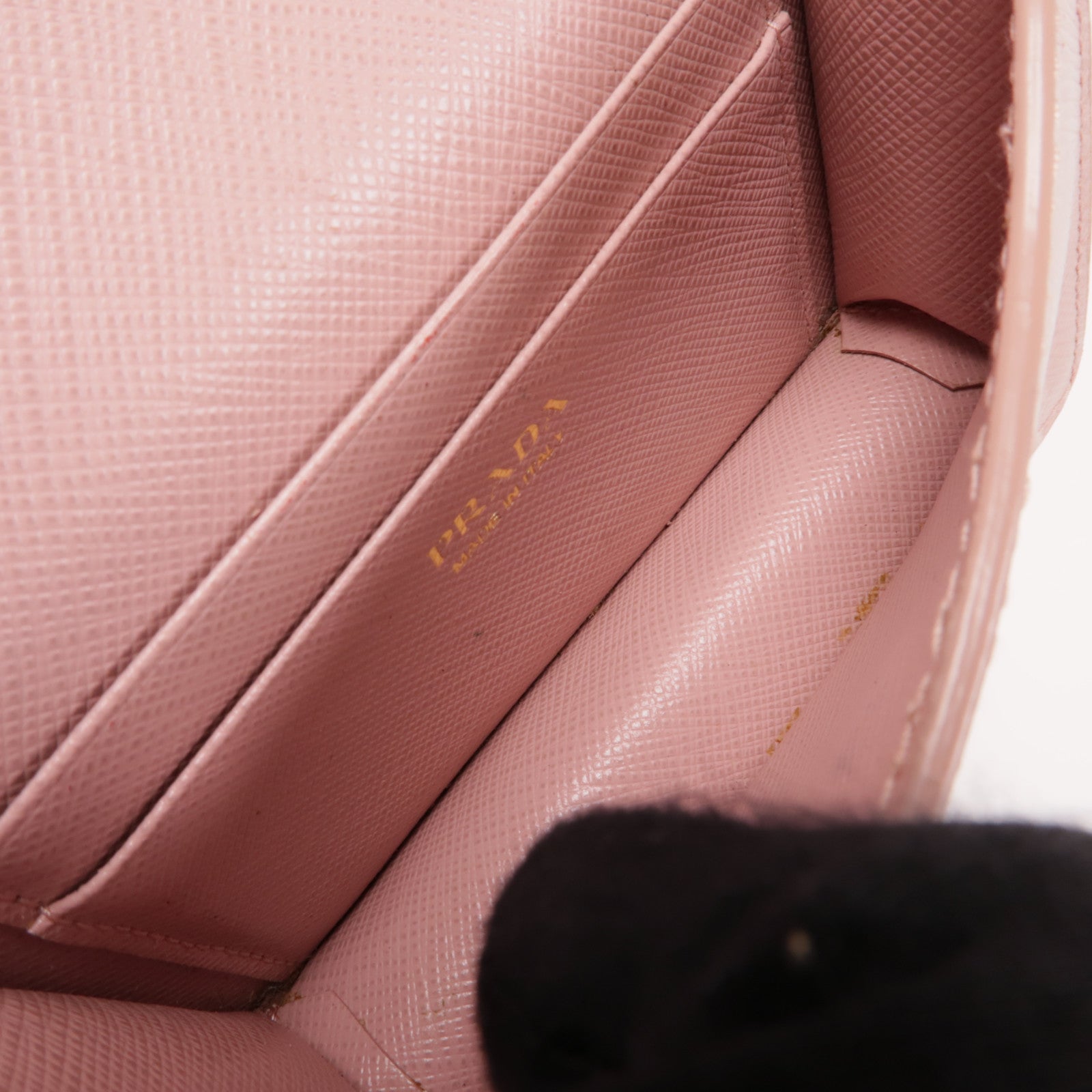 PRADA Saffiano皮革Chain Shoulder Bag金扣鏈帶肩背袋
