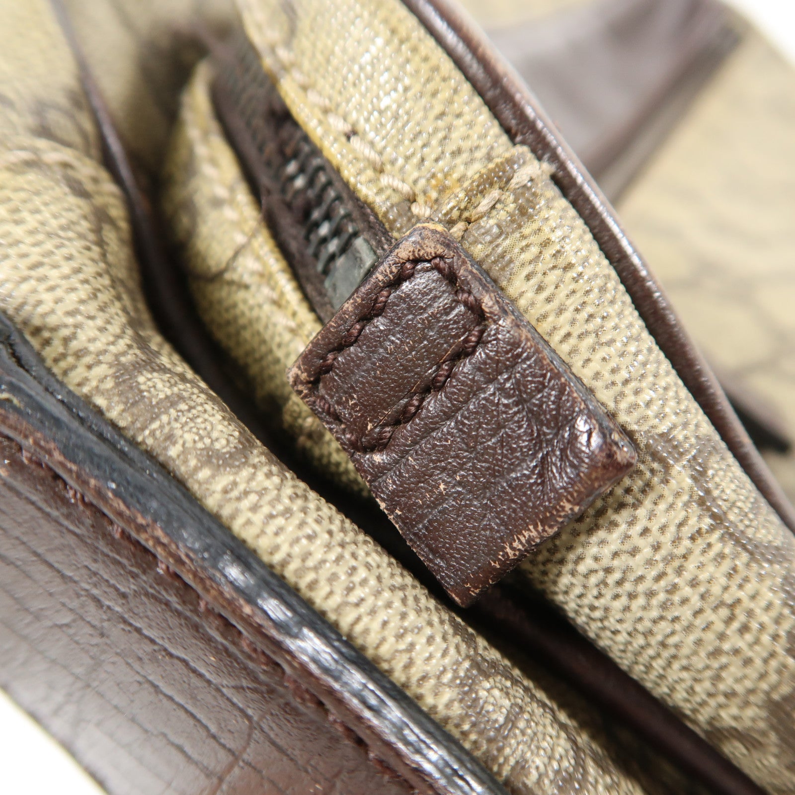 GUCCI GG SHW Shoulder Bag 114531 Coated Canvas Brown