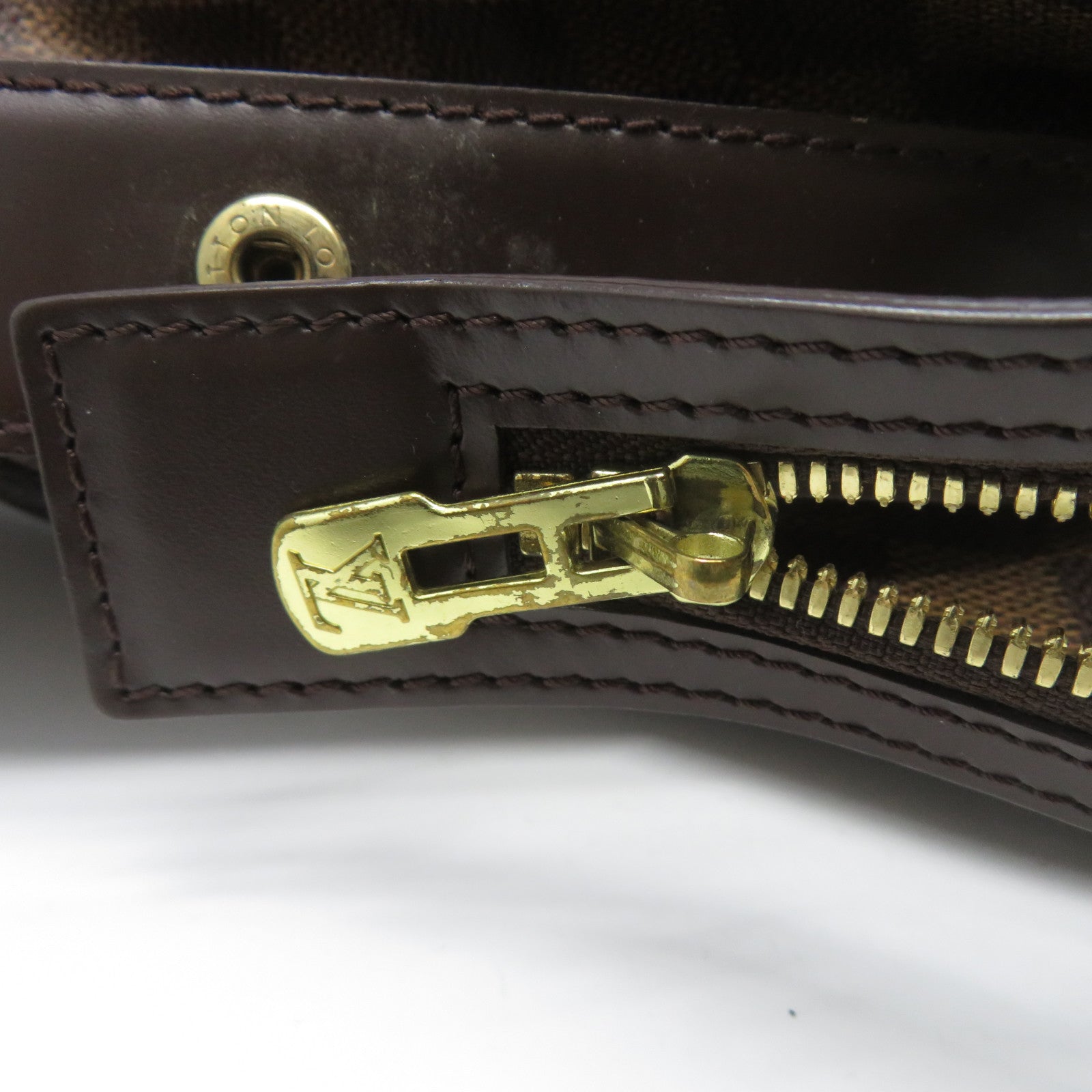 LOUIS VUITTON **【激減優惠】Damier Ebene Chelsea金扣肩背袋啡色