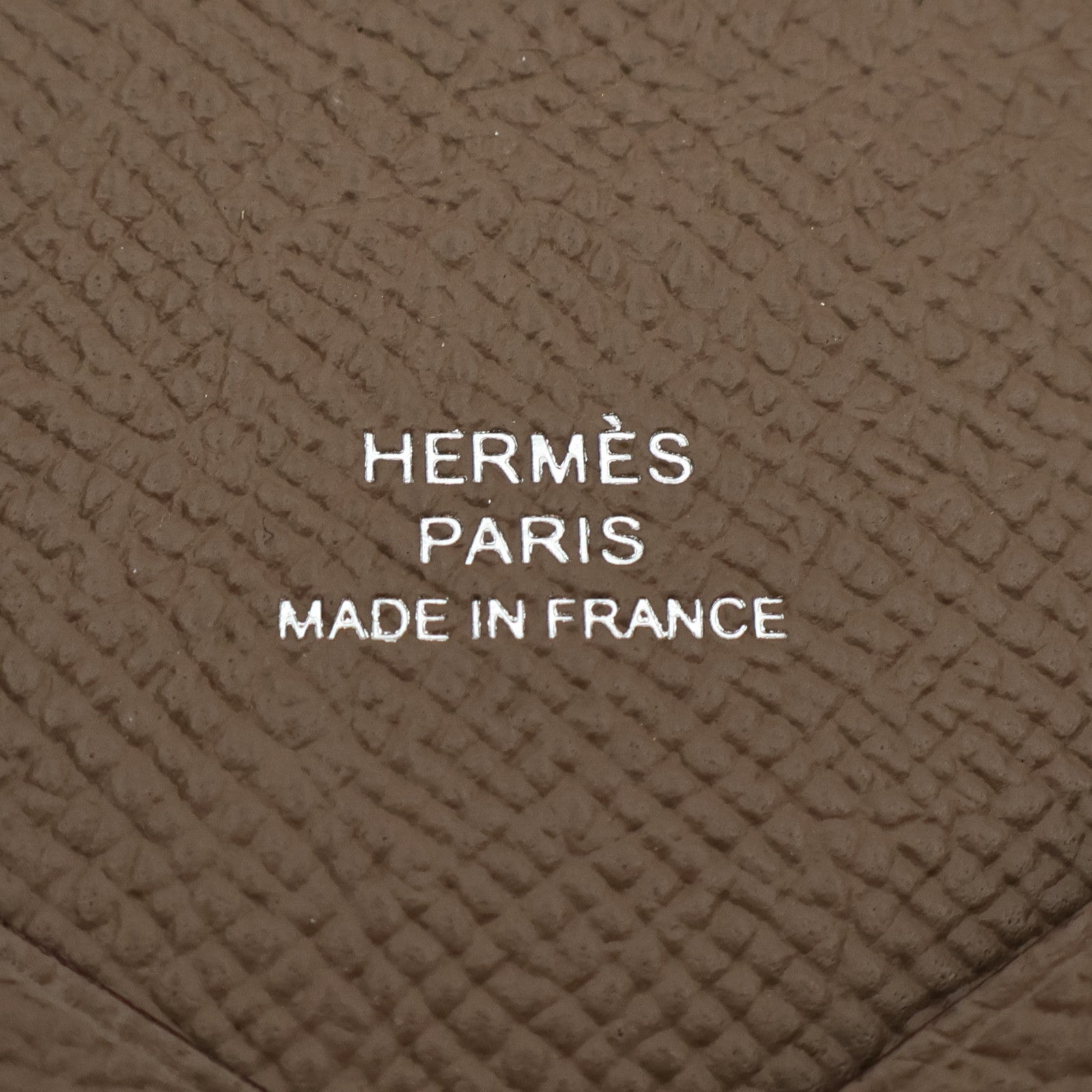 HERMES 【激減優惠】Epsom皮革Calvi Card Case銀扣卡片套Etoupe