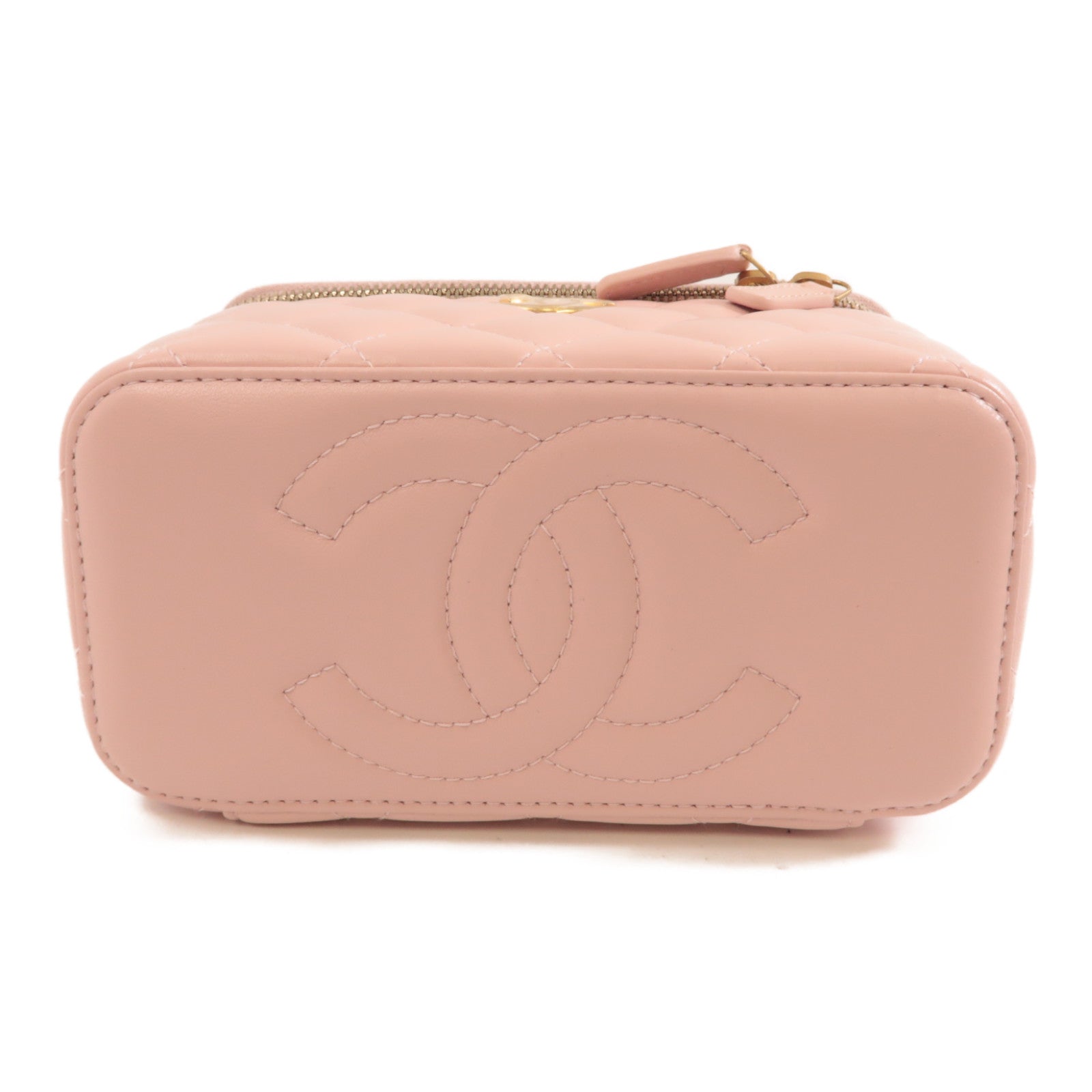 CHANEL 菱格皮革Vanity Case金扣鏈帶肩背袋