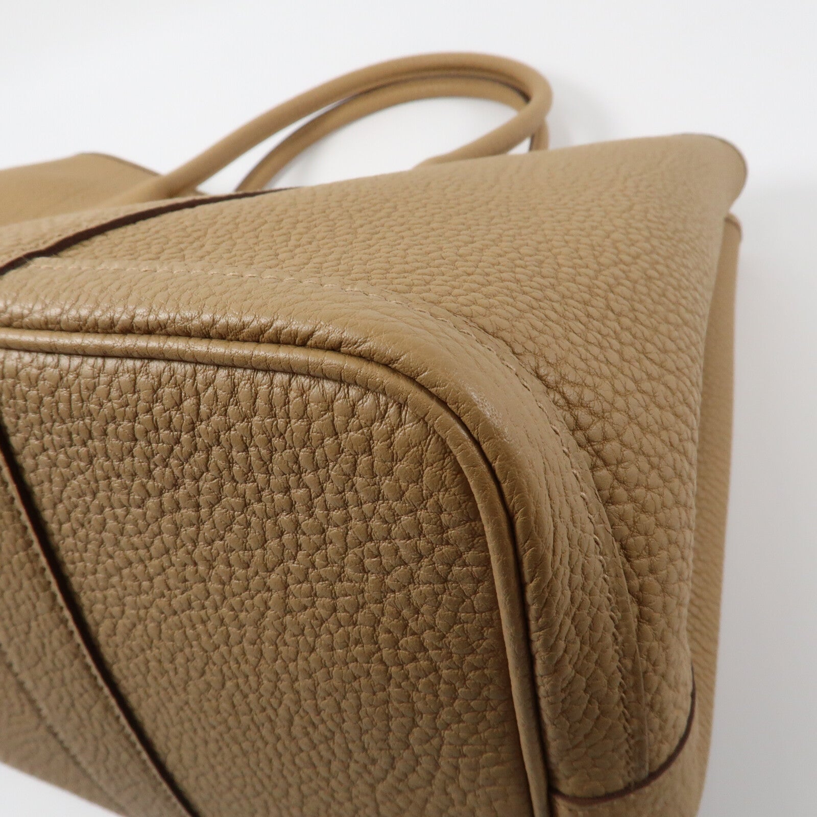 HERMES Clemence皮革GardenParty PM銀扣手挽袋Biscuit