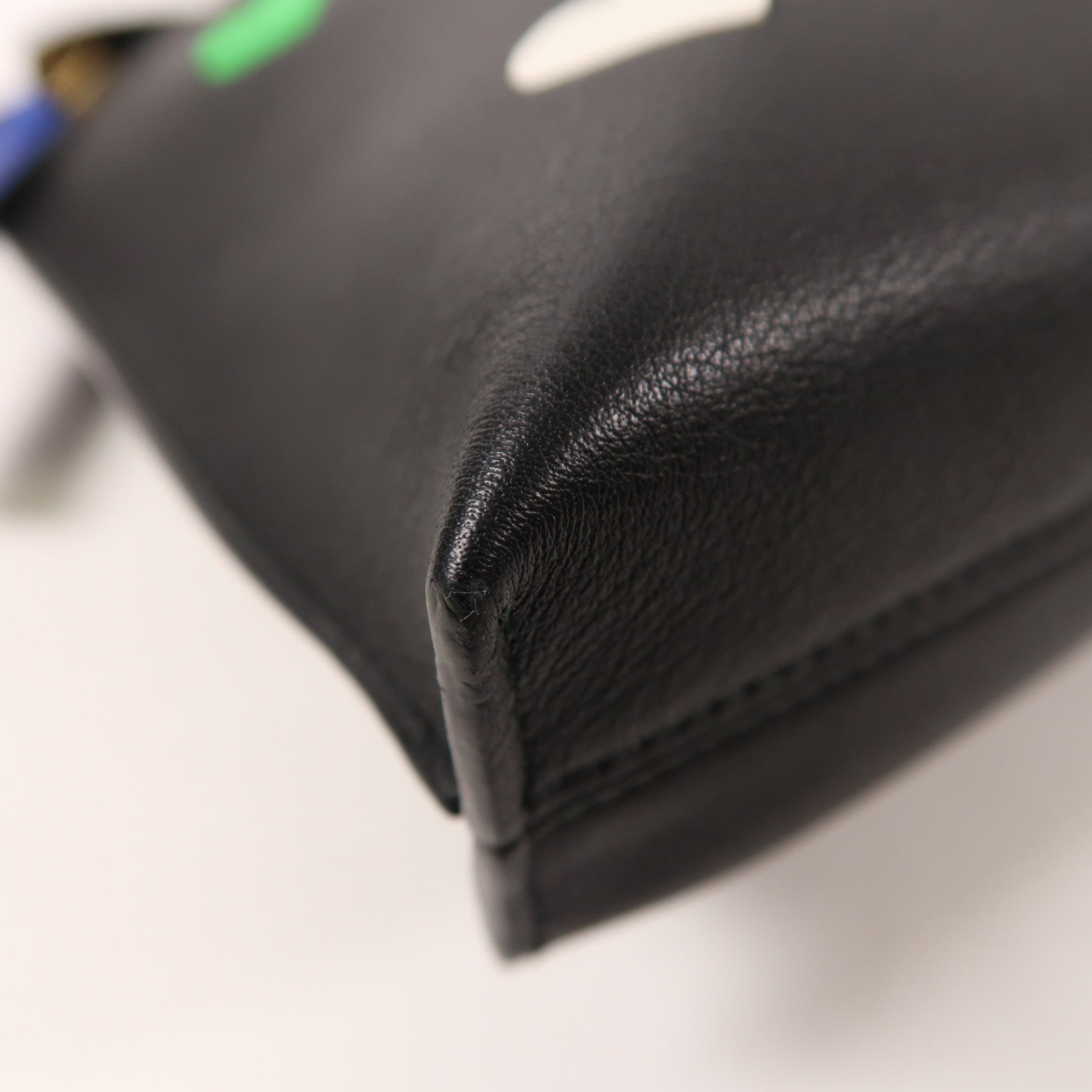 LOEWE 牛皮皮革Shoulder Bag金扣肩背袋