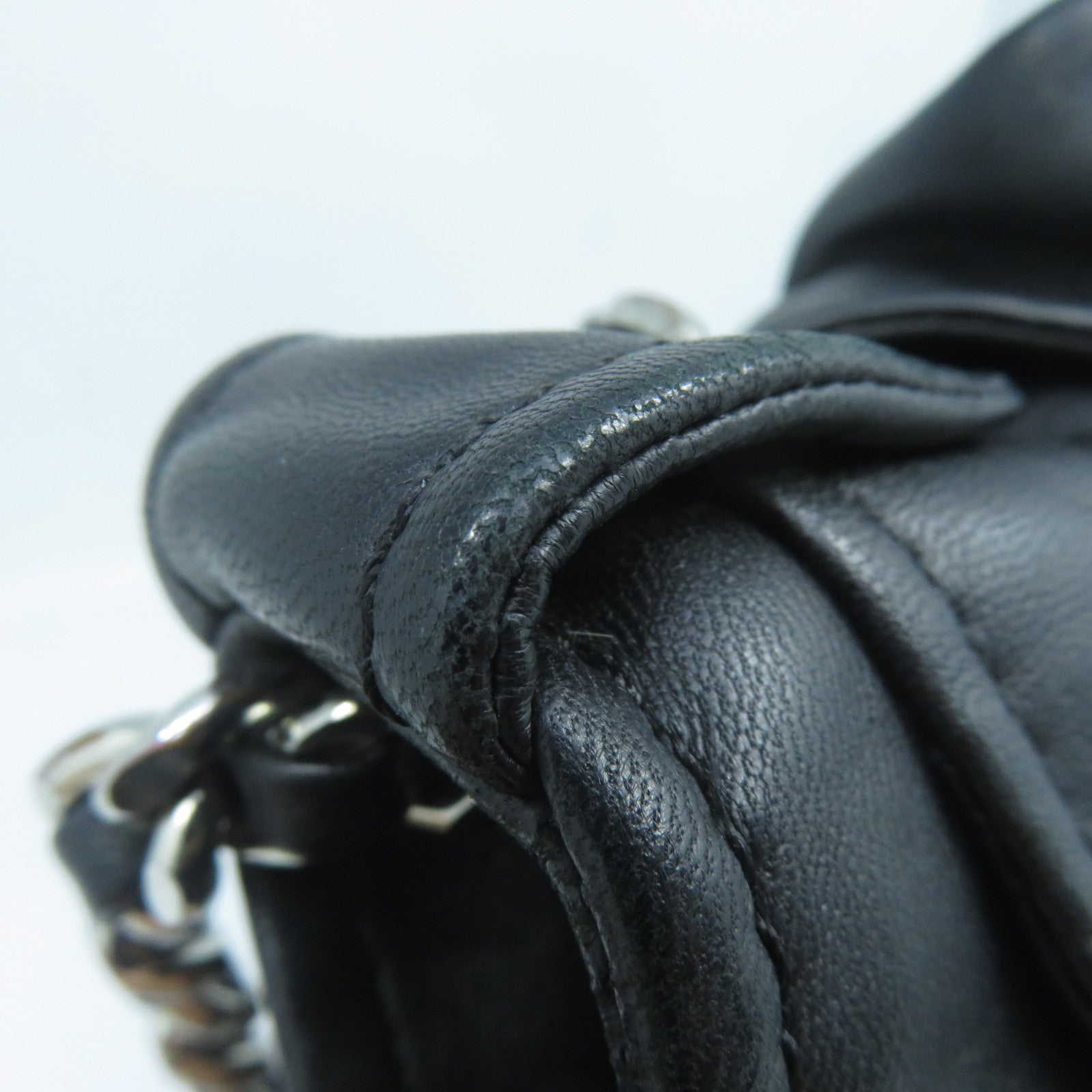 MOSCHINO 牛皮皮革Chain Shoulder銀扣鏈帶肩背袋黑色