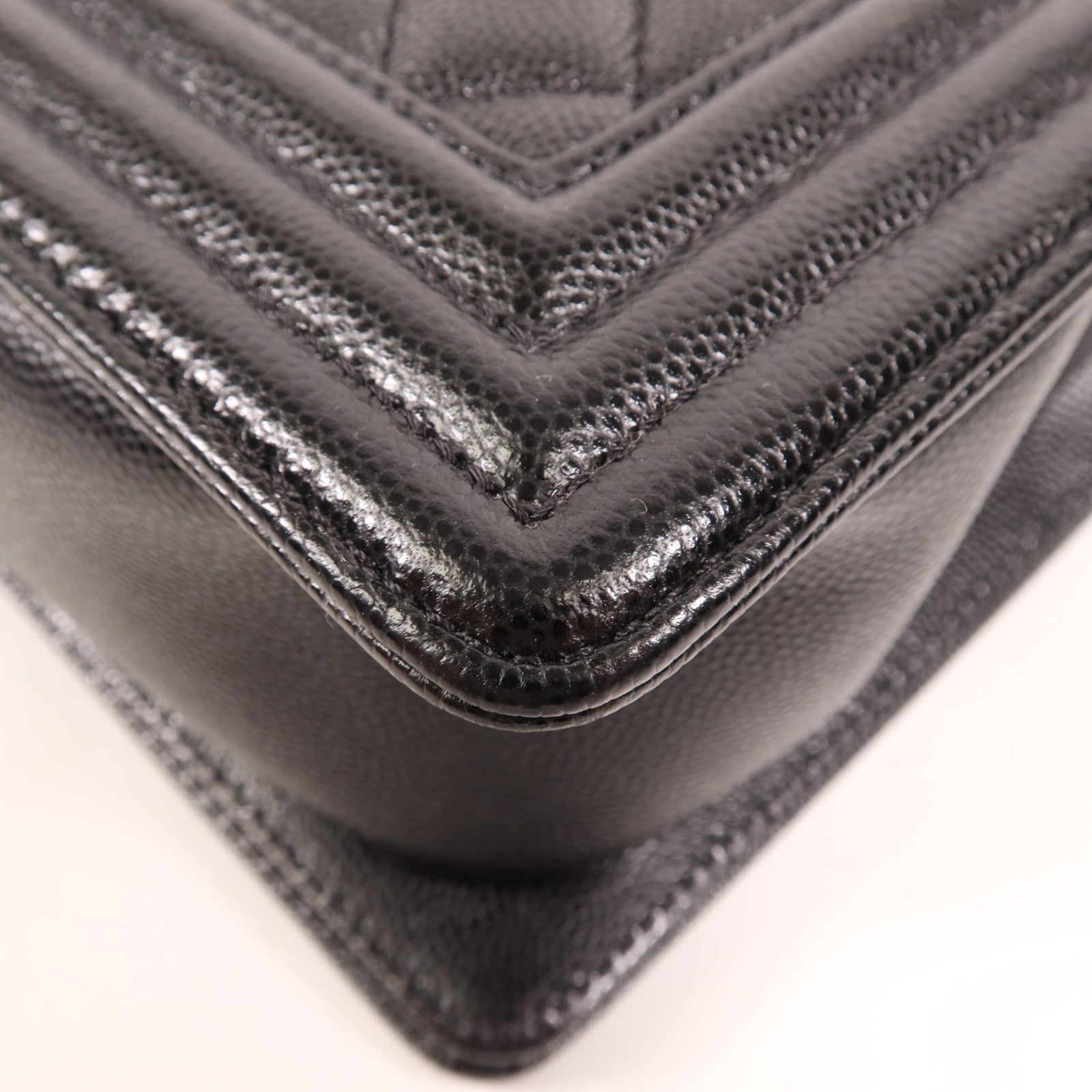 CHANEL 牛皮皮革Boy 25銀扣肩背袋