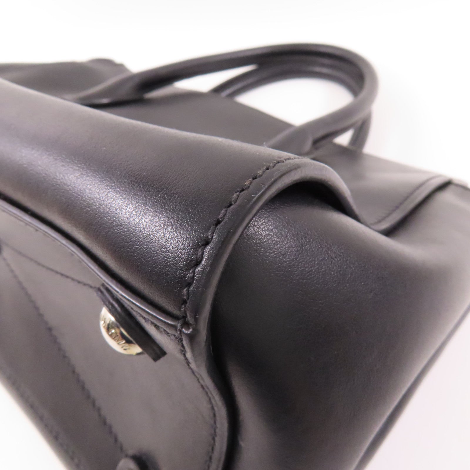 Miu Miu 皮革Hand Bag銀扣手挽肩背兩用袋