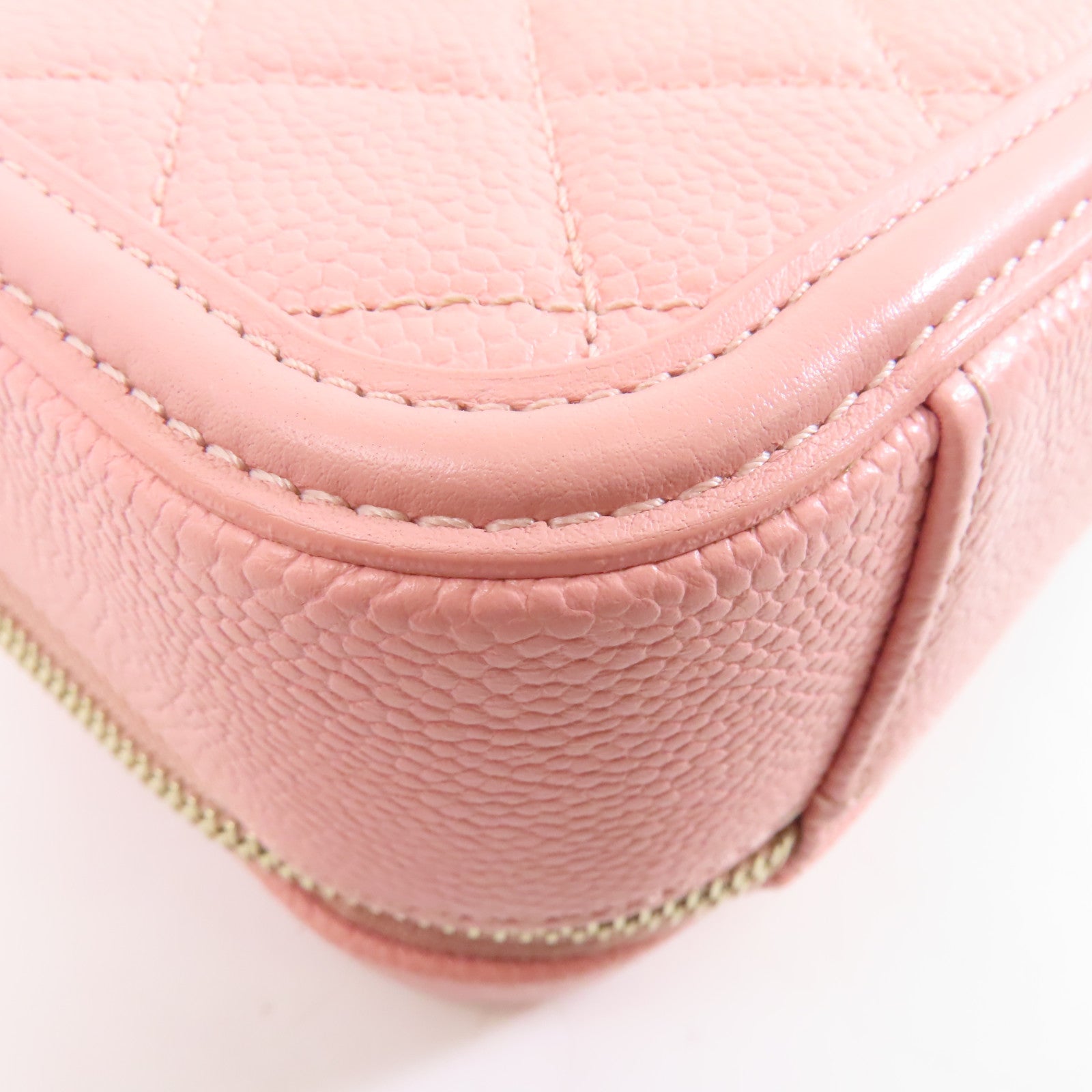CHANEL 菱格Caviar皮革Vanity Case金扣手挽肩背兩用袋粉紅色