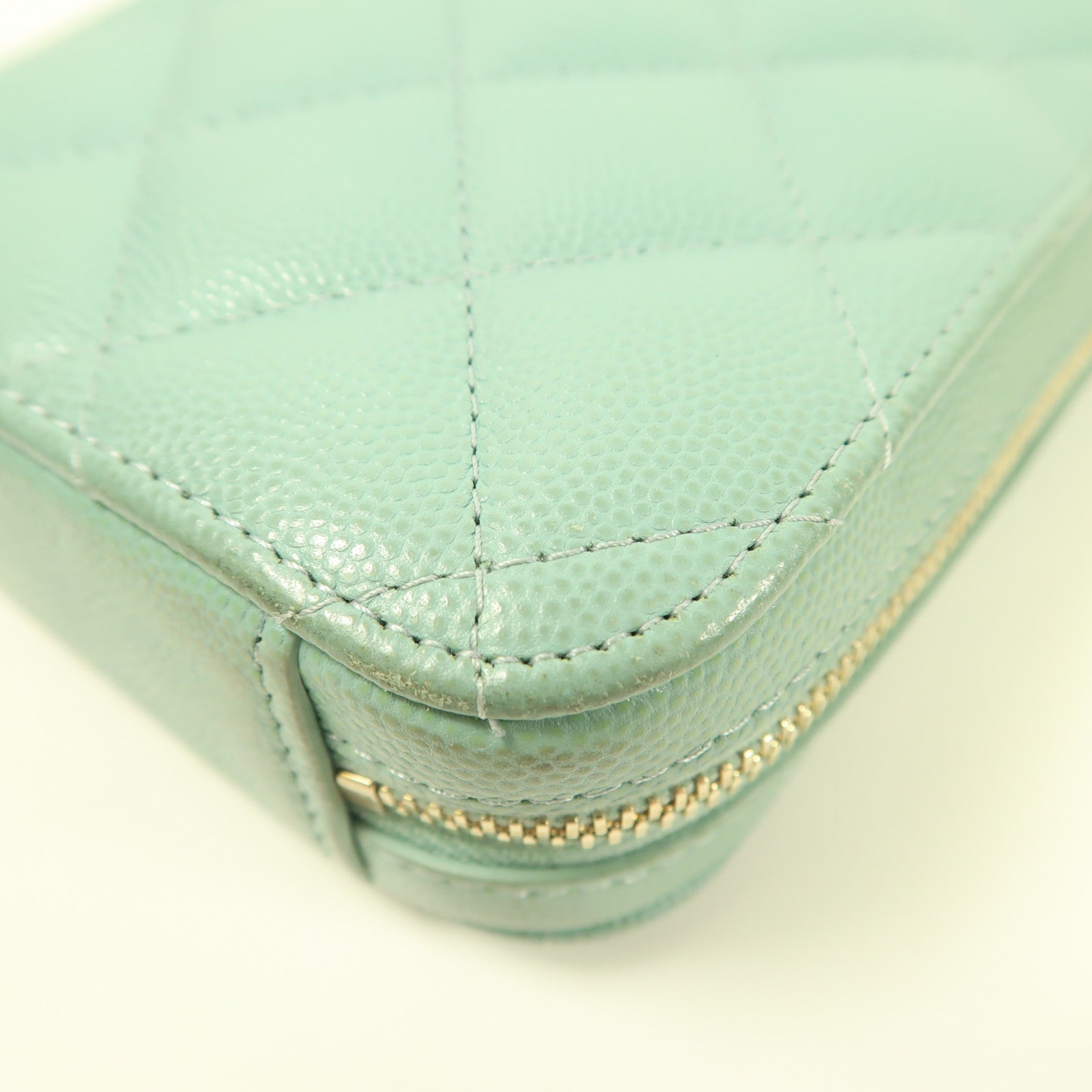 CHANEL 牛皮皮革Phone Bag金扣鏈帶肩背袋