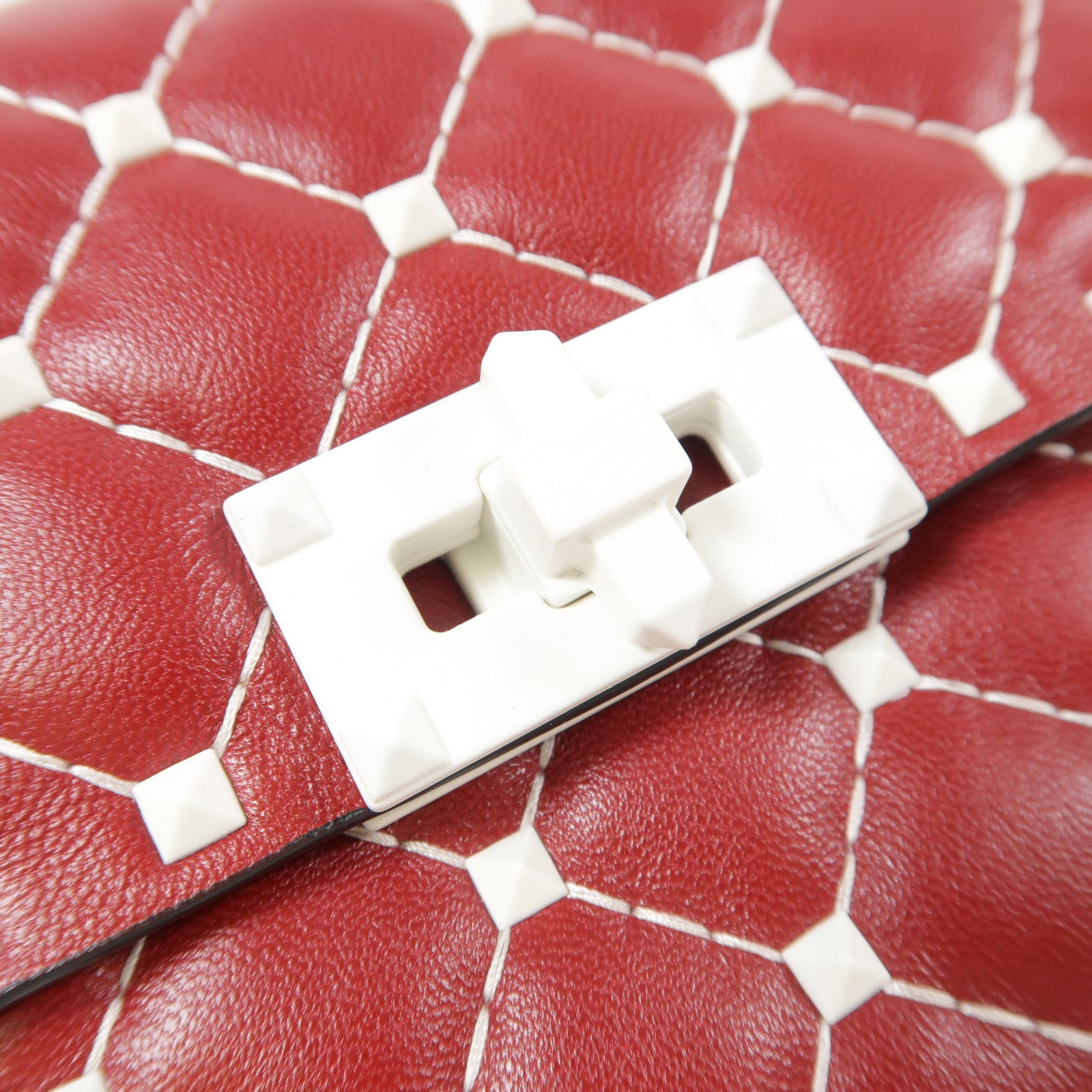 Valentino 【激減優惠】牛皮皮革Shoulder Bag鏈帶肩背袋