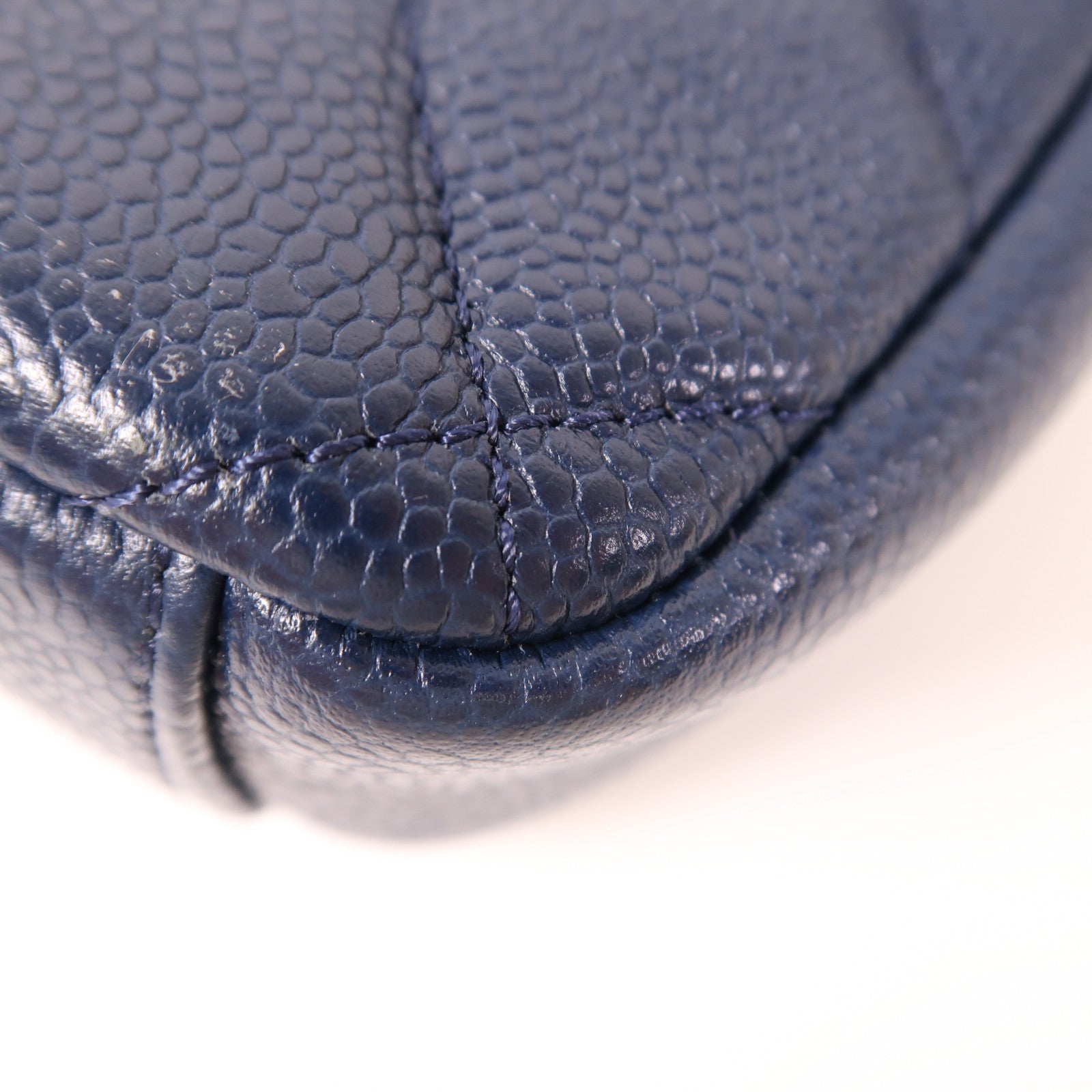 CHANEL 牛皮皮革Chain Shoulder金扣鏈帶肩背袋