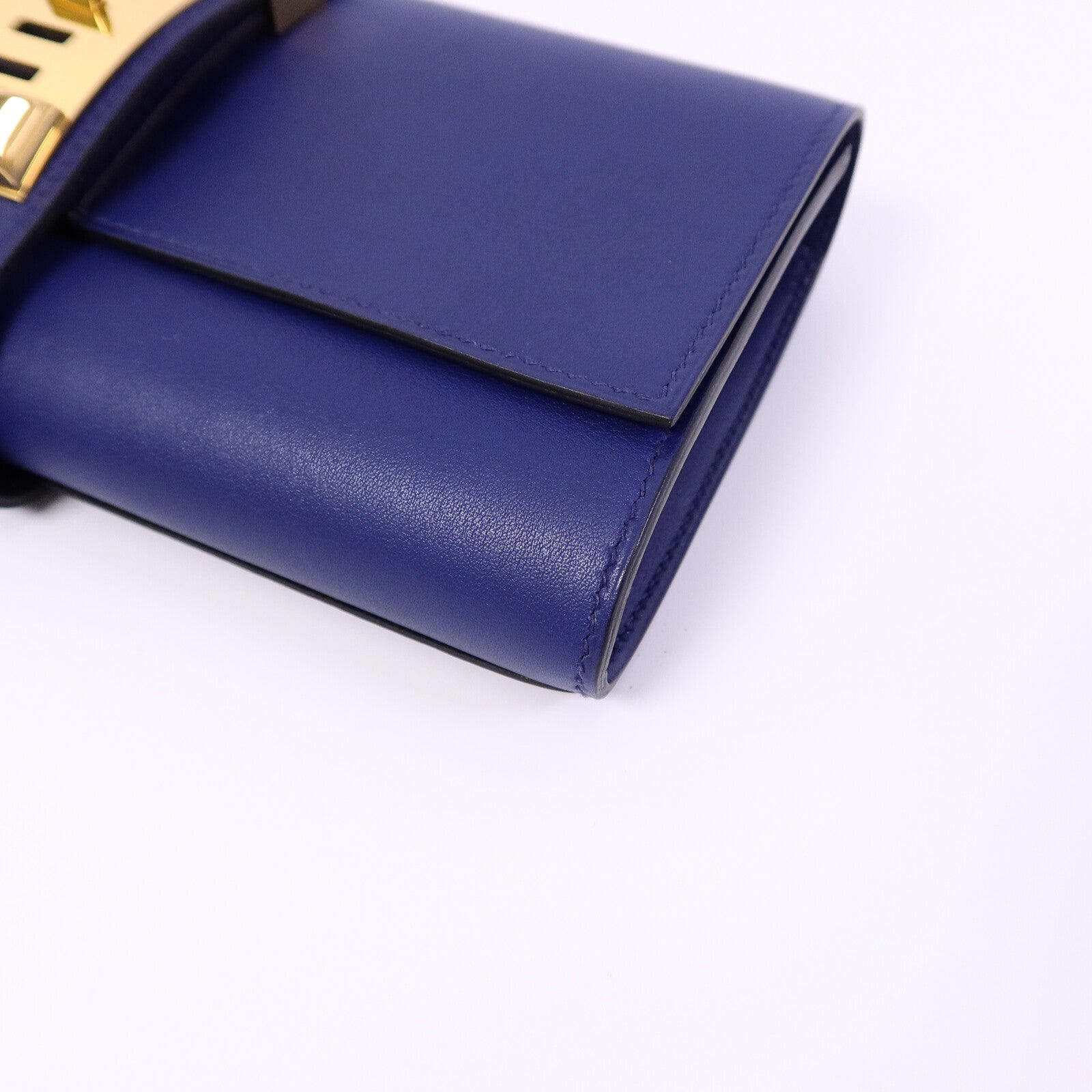 HERMES Swift皮革Medor Clutch手拿包