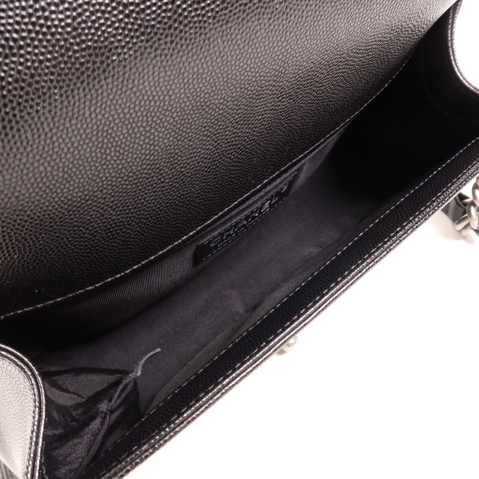 CHANEL 牛皮皮革Boy 25銀扣肩背袋