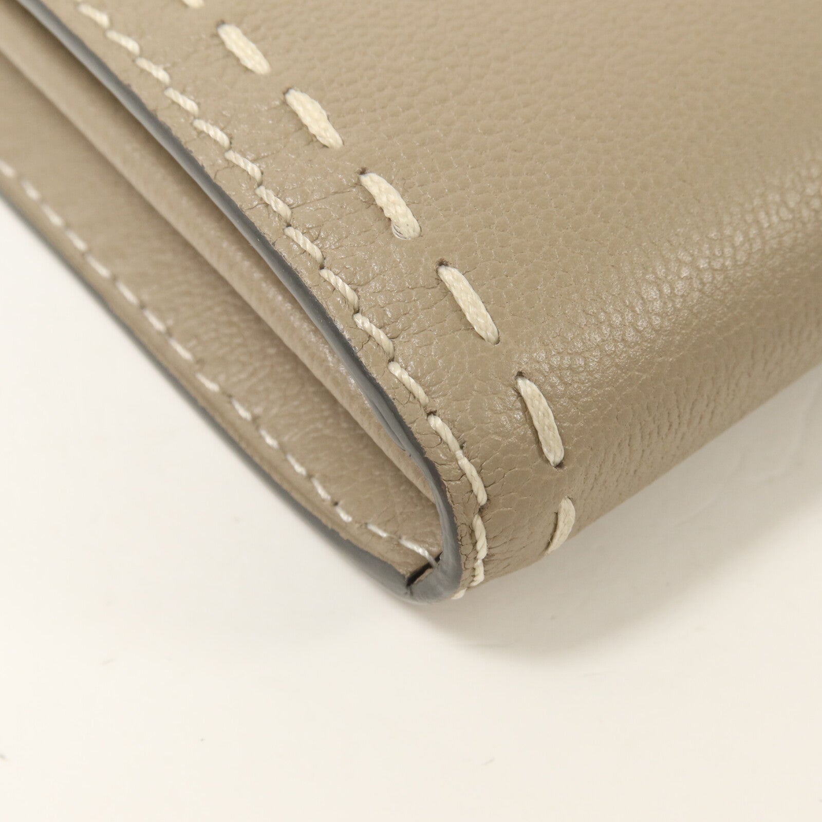 Delvaux 牛皮皮革Brillant Long Wallet Chain鏈帶肩背袋