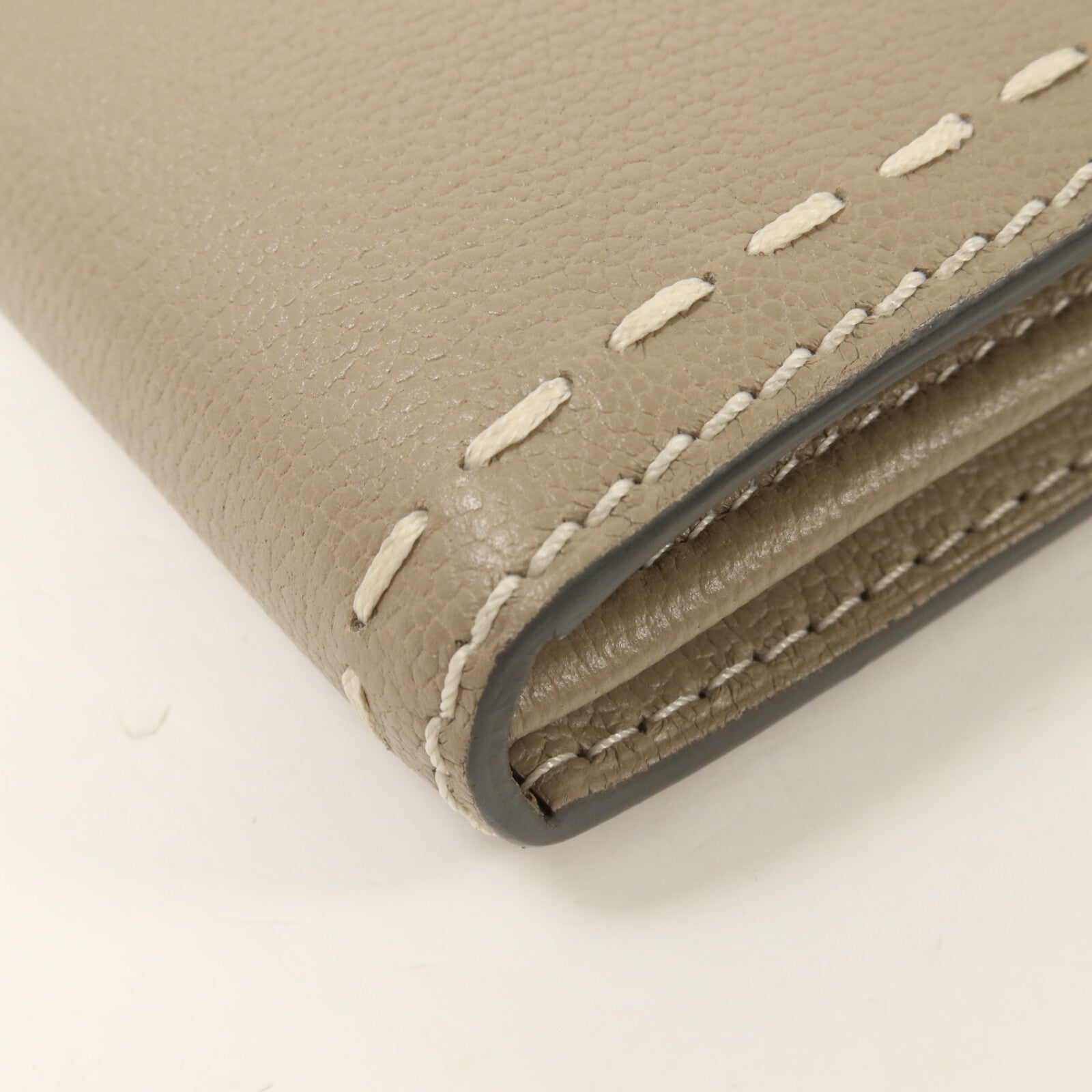 Delvaux 牛皮皮革Brillant Long Wallet Chain鏈帶肩背袋