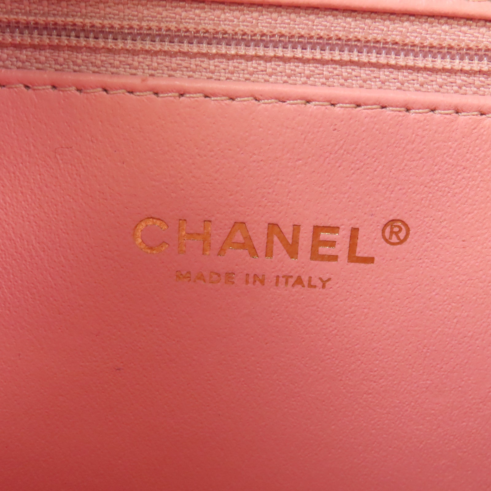 CHANEL 菱格Caviar皮革Vanity Case金扣手挽肩背兩用袋粉紅色