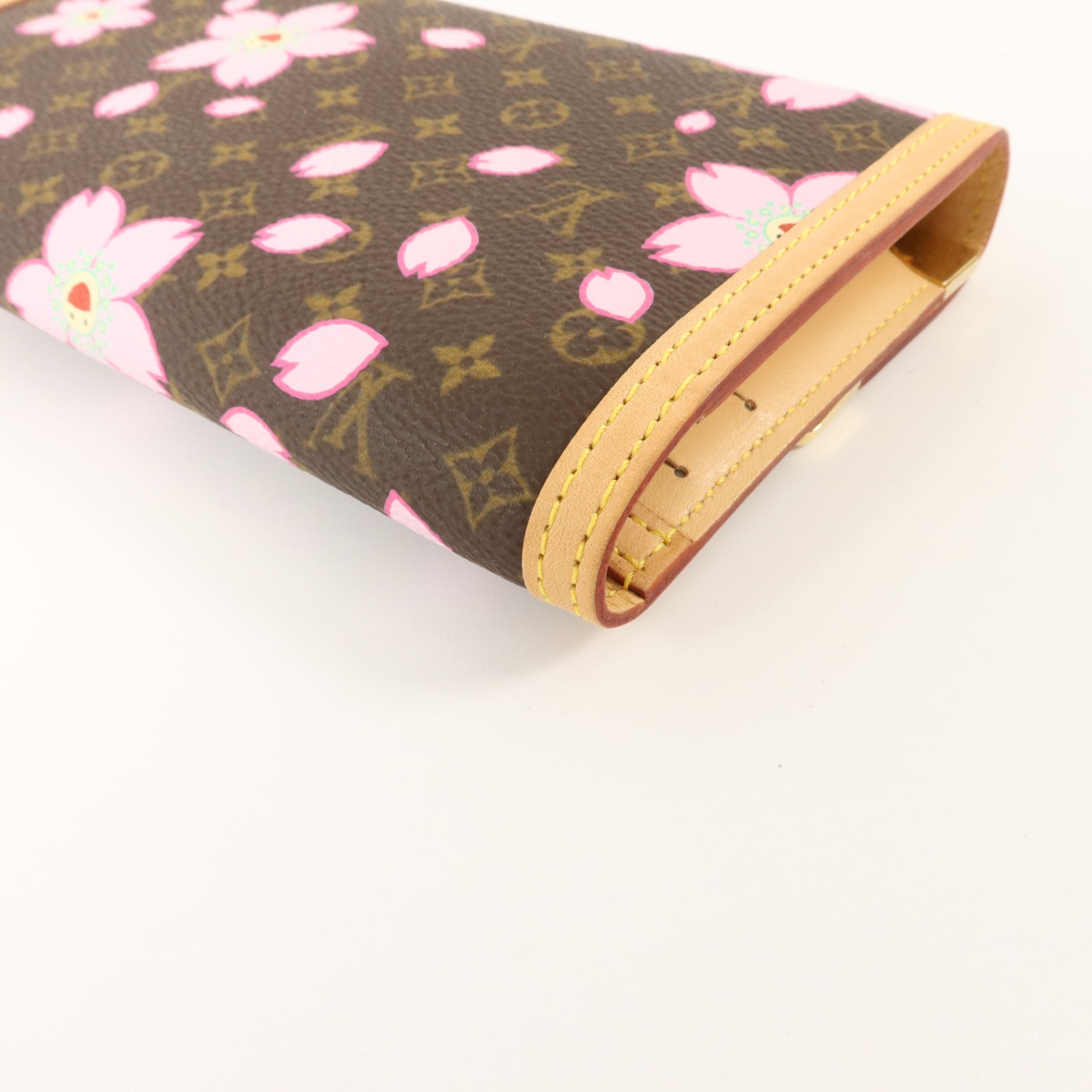 LOUIS VUITTON Monogram Cherry Blossom Porte Tresor International Wallet長錢包