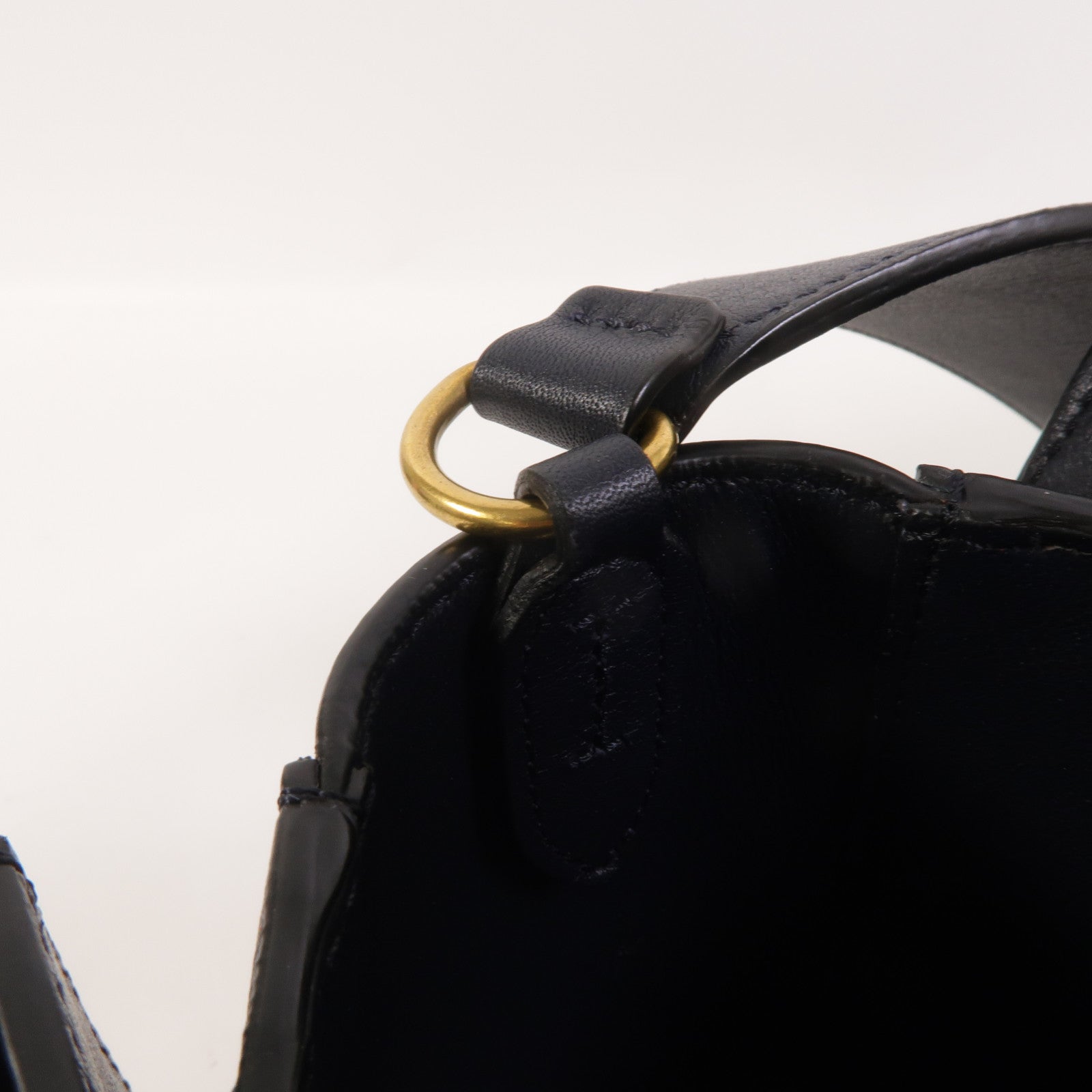 CELINE 牛皮皮革Frame Medium肩背袋