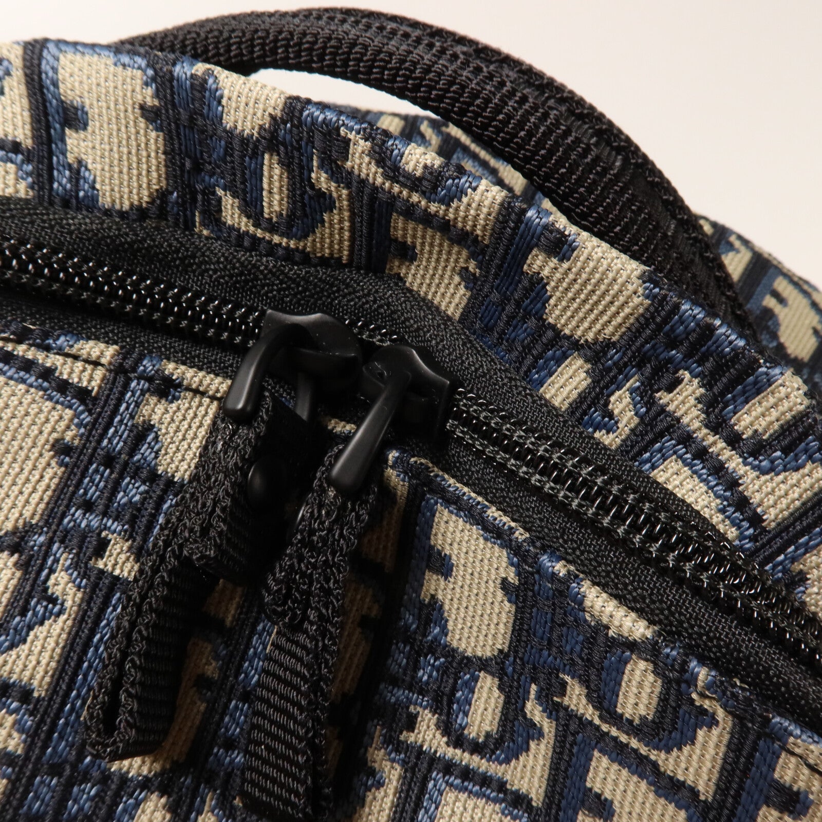 Dior 帆布Travel Backpack背包