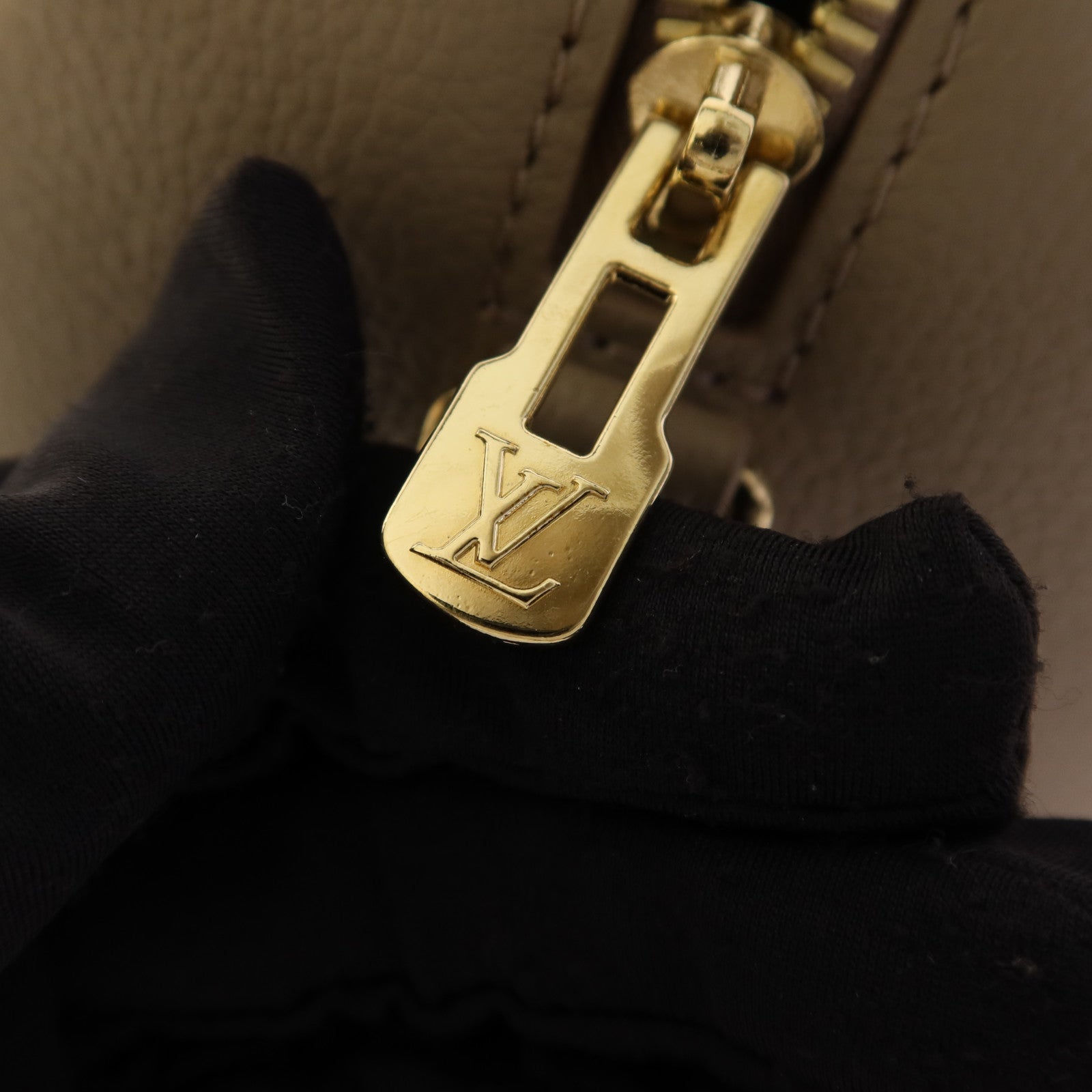 LOUIS VUITTON Monogram Empreinte Speedy Bandouliere 20金扣手挽肩背兩用袋