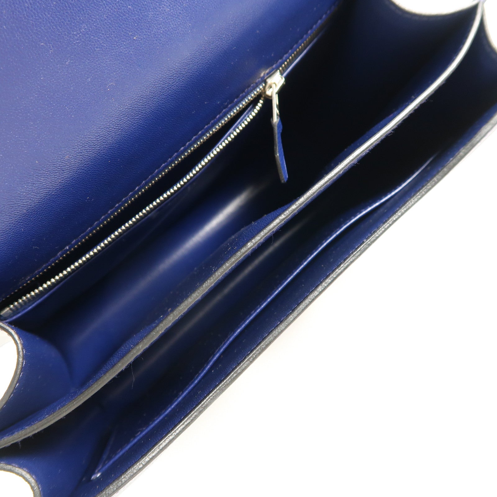 HERMES Epsom皮革Constance 24銀扣肩背袋Bleu Saphir藍色
