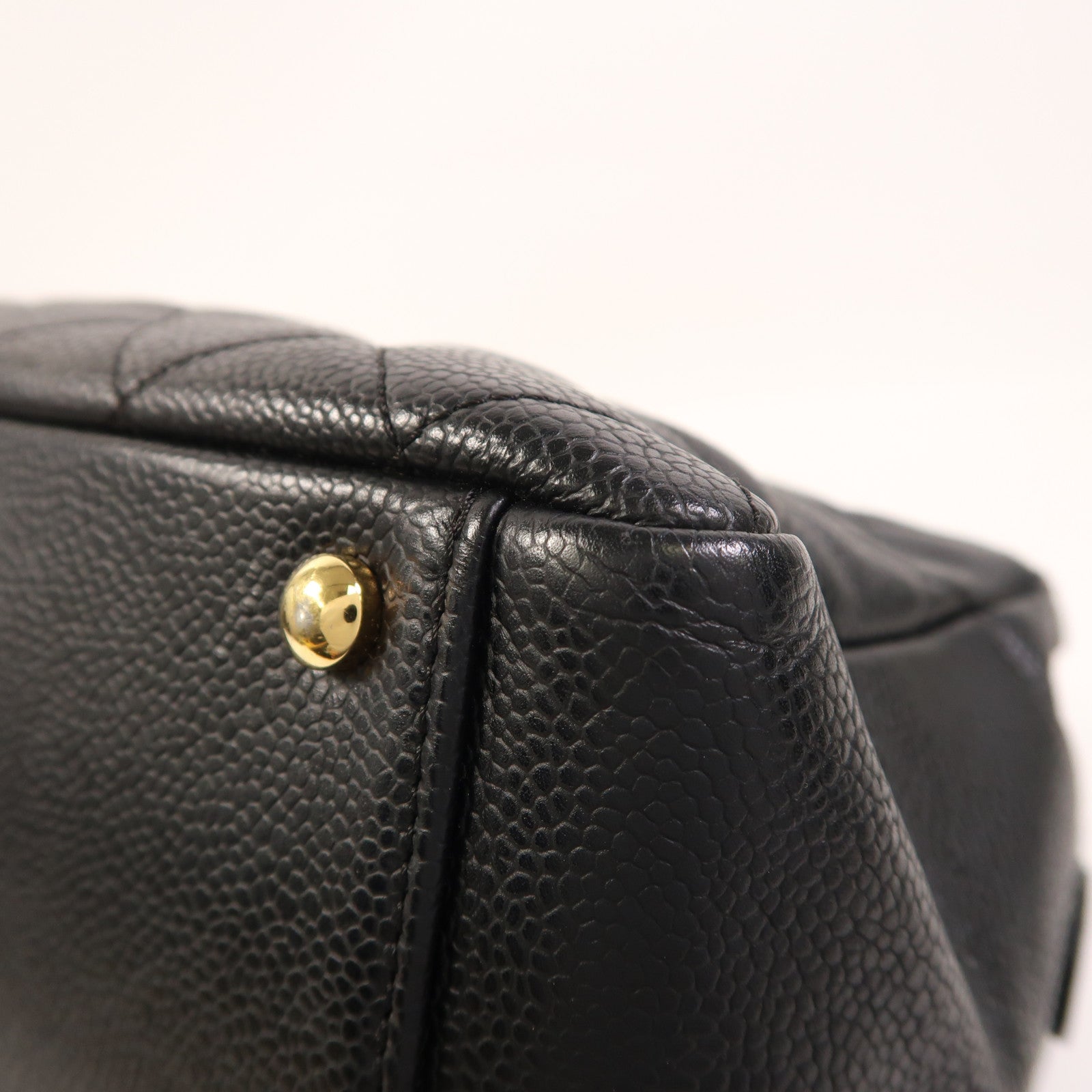 CHANEL 牛皮皮革Petite Timeless Tote金扣鏈帶肩背袋