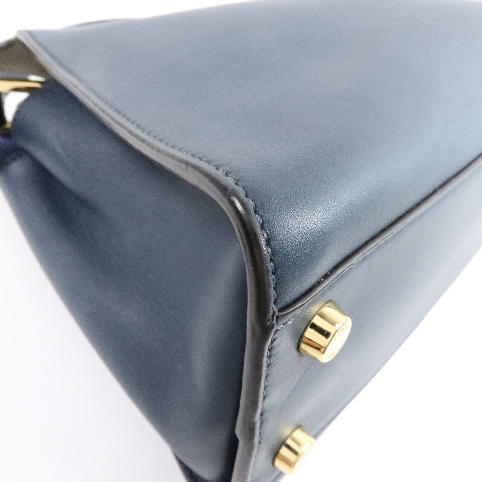 FENDI 牛皮皮革Peekaboo Iconic Essentially肩背袋