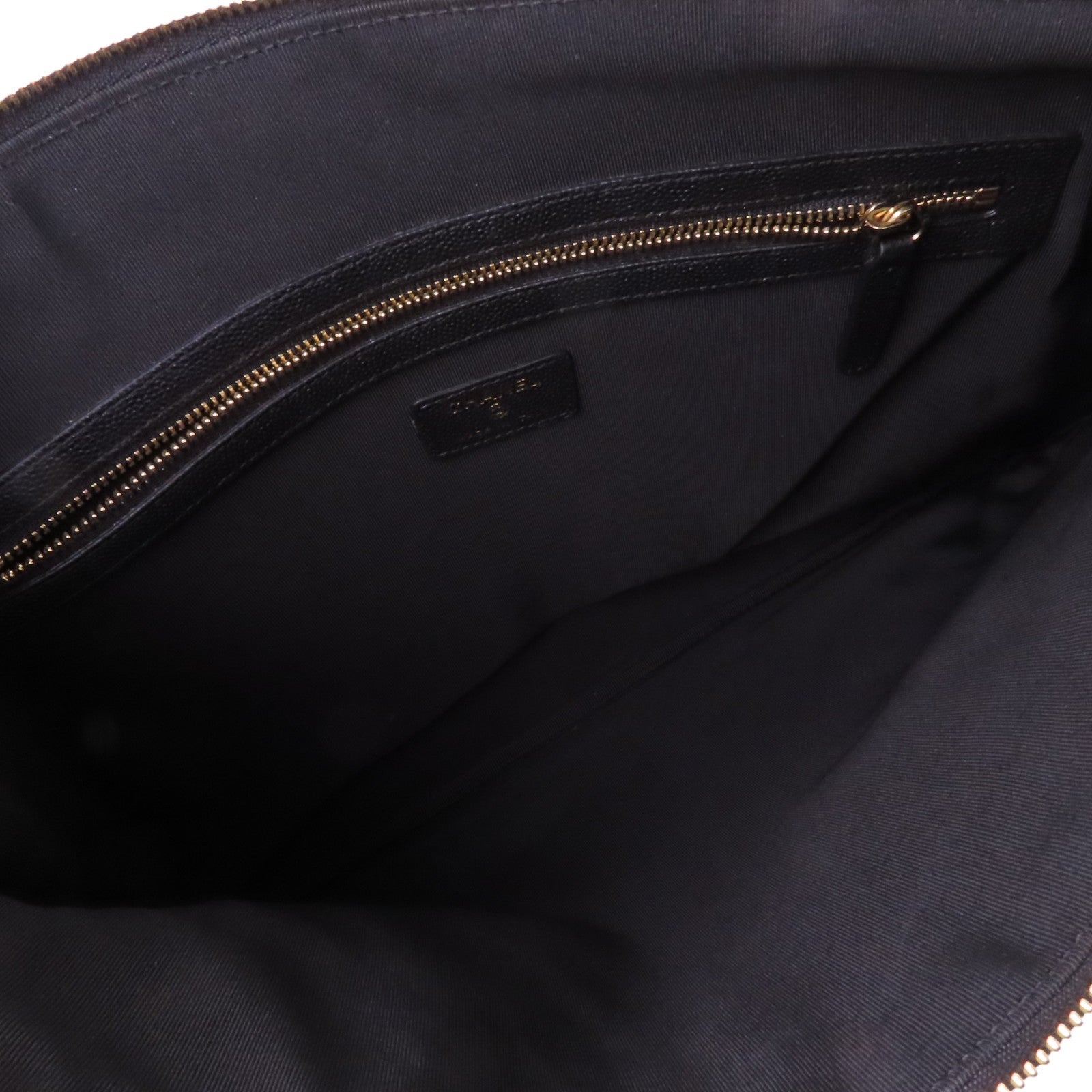 CHANEL 牛皮皮革Clutch銀扣手拿包