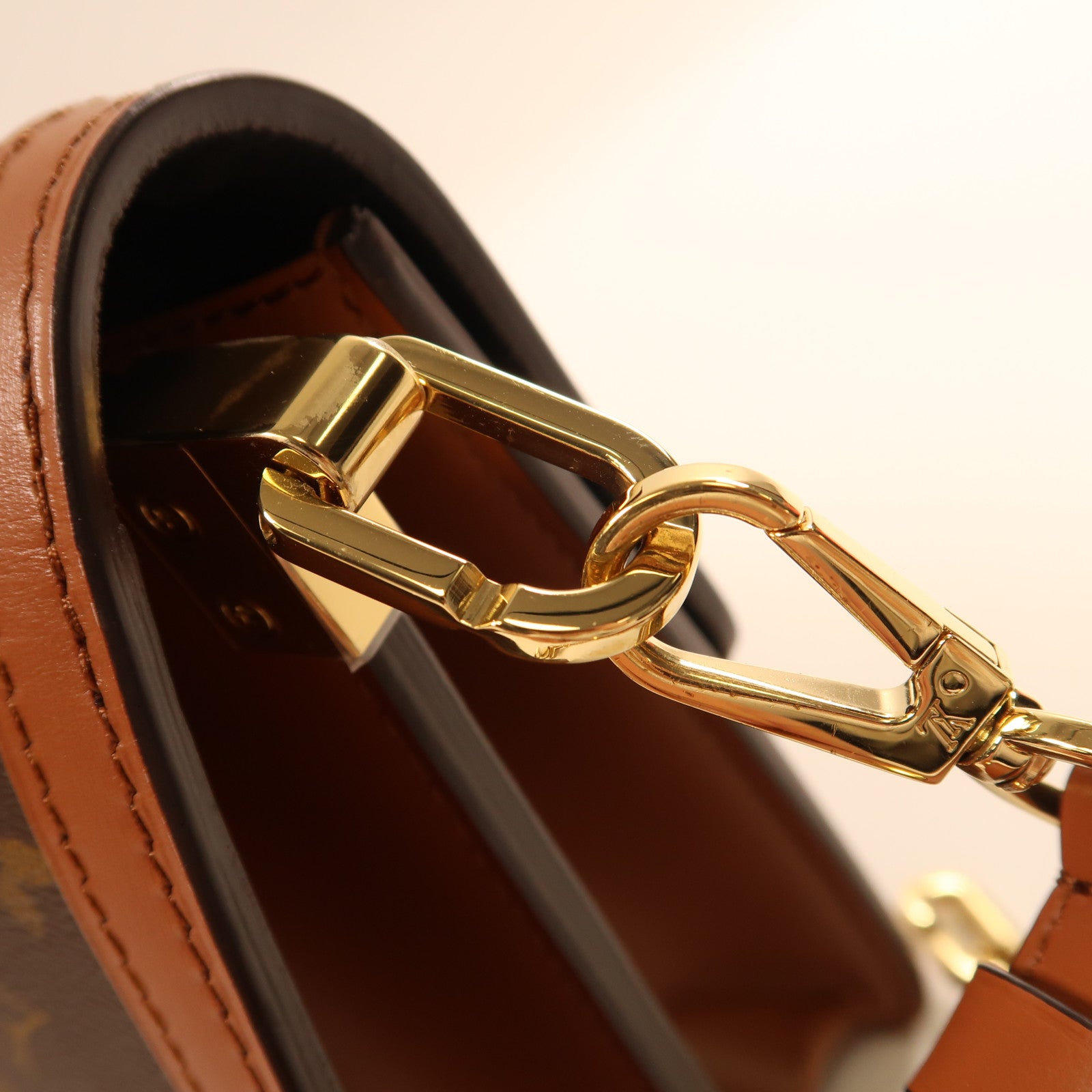 LOUIS VUITTON Monogram Reverse Dauphine MM金扣肩背兩用袋啡色