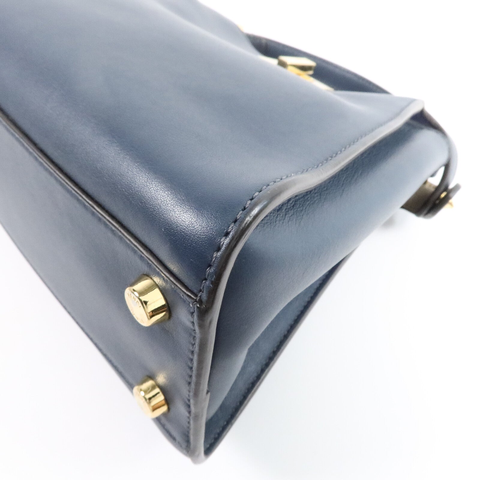FENDI 牛皮皮革Peekaboo Iconic Essentially肩背袋
