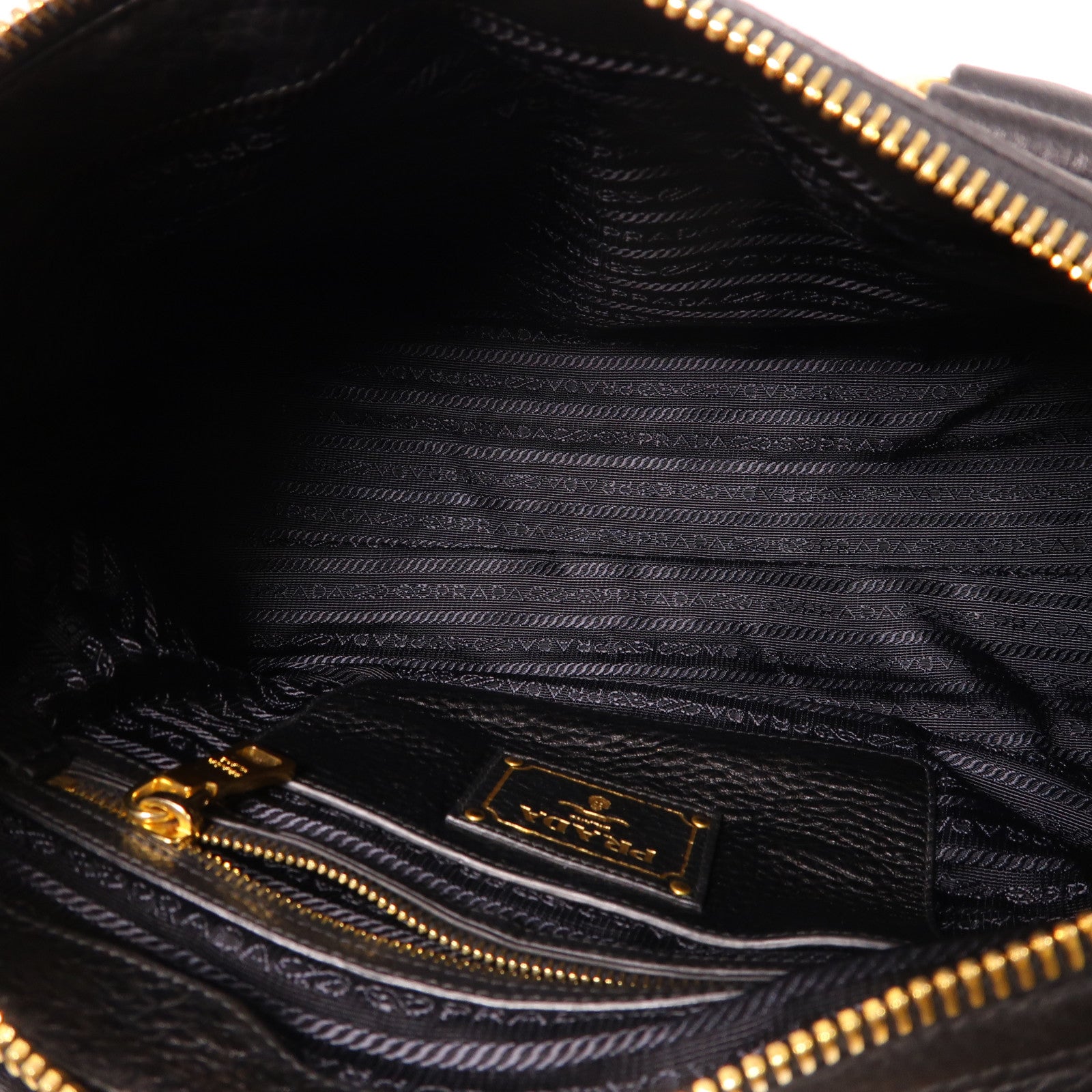 PRADA 牛皮皮革Shoulder Bag金扣手挽肩背兩用袋黑色