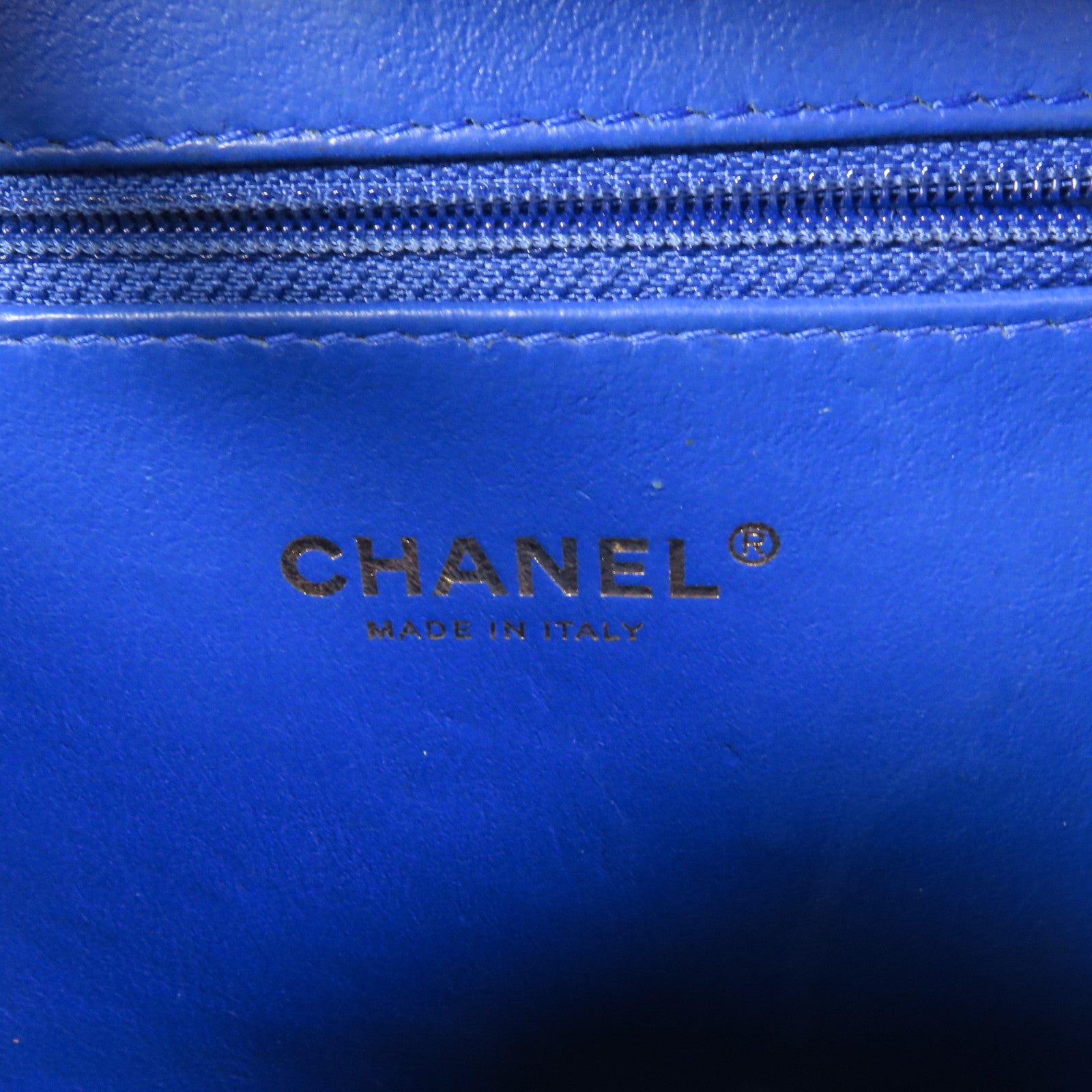 CHANEL 【激減優惠】牛皮皮革Vanity Case金扣鏈帶手挽肩背兩用袋