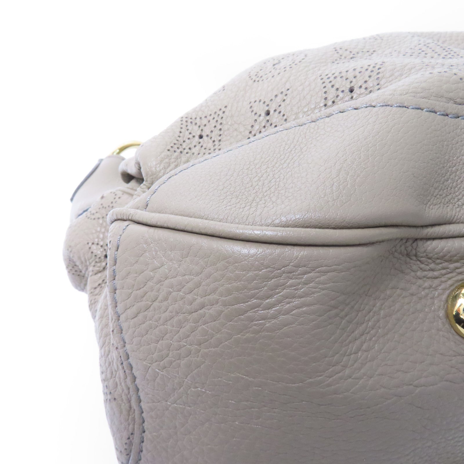 LOUIS VUITTON Monogram Mahina Solar金扣肩背袋灰色