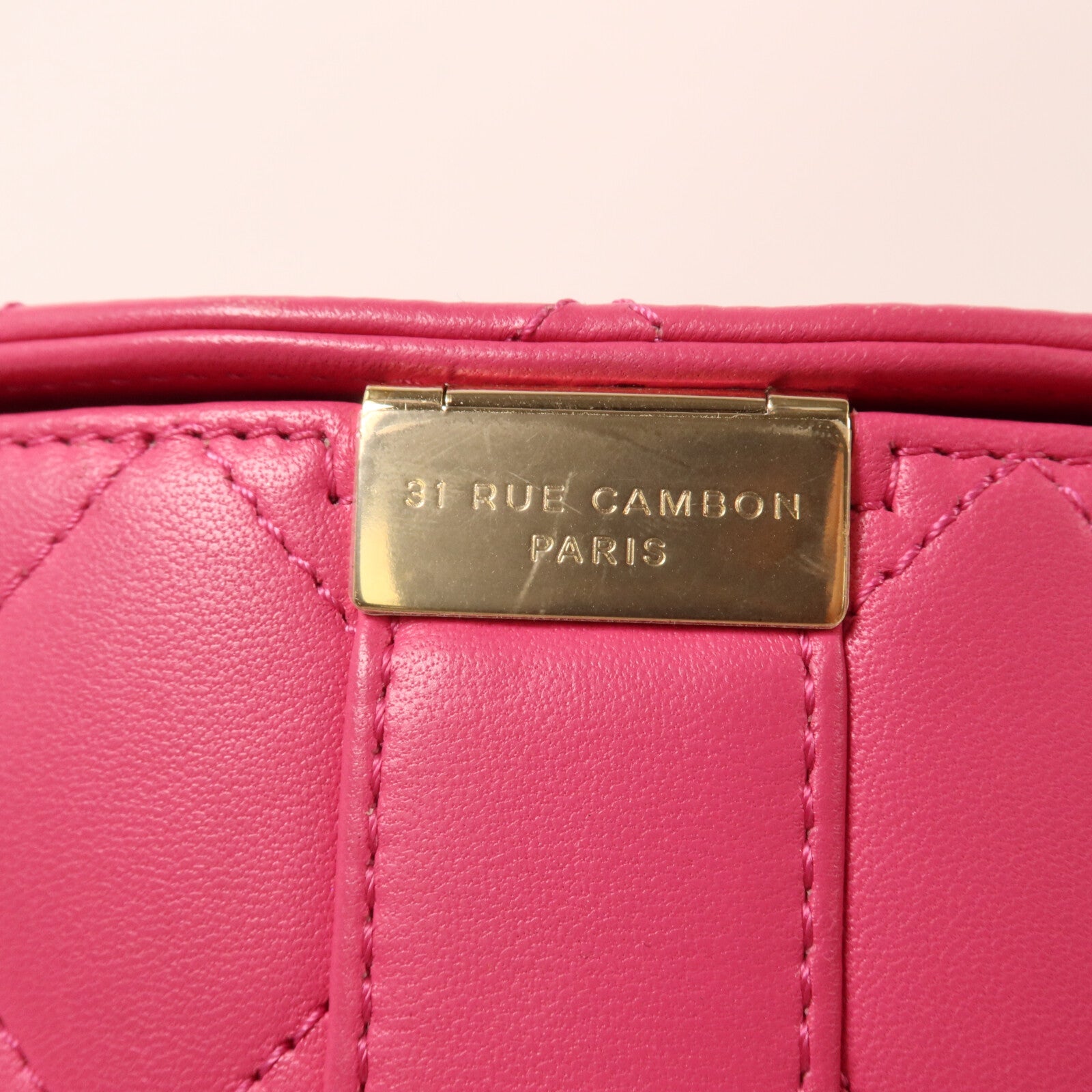 CHANEL 羊皮皮革Vanity Case鏈帶肩背袋