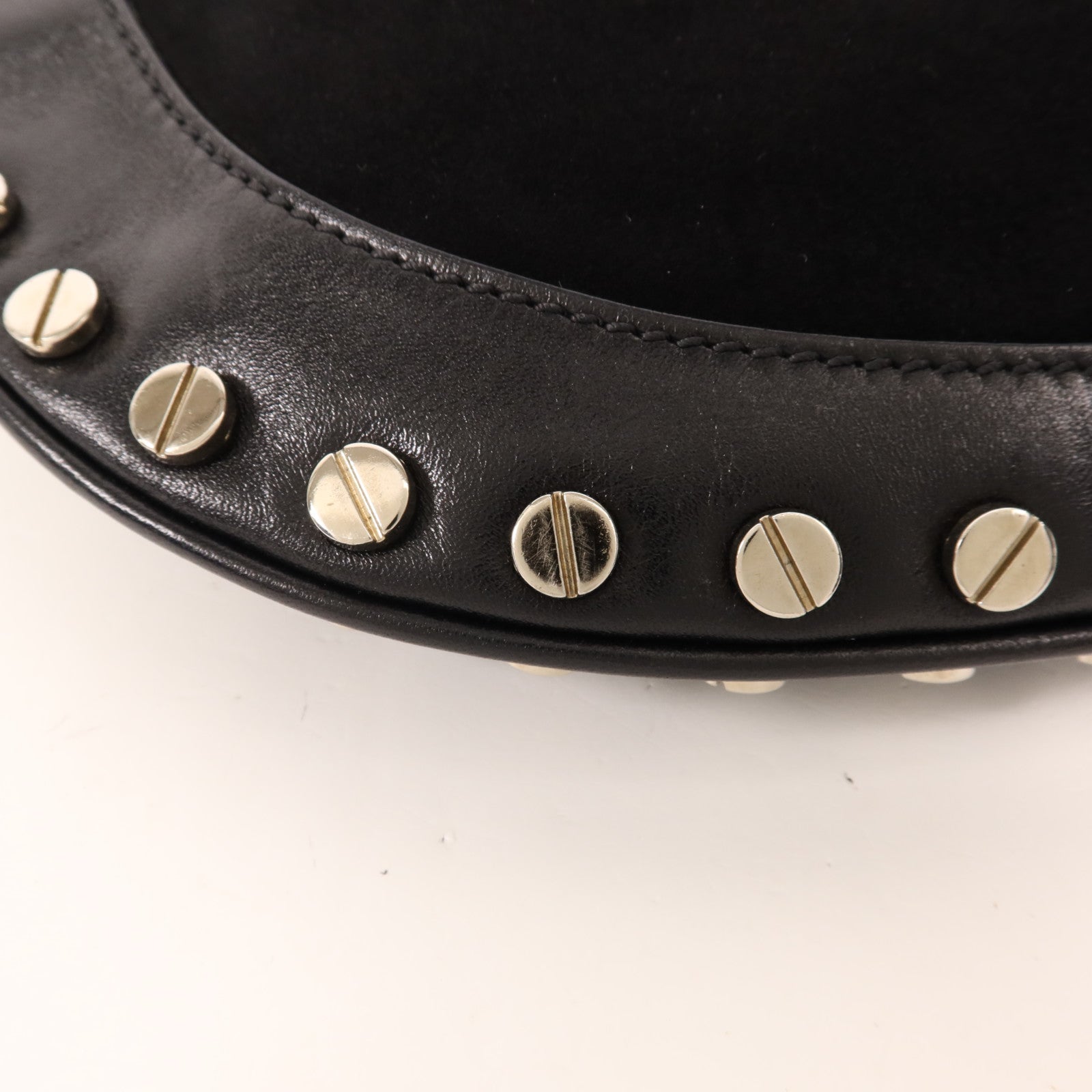 FENDI 麂皮皮革Shoulder Bag銀扣肩背袋