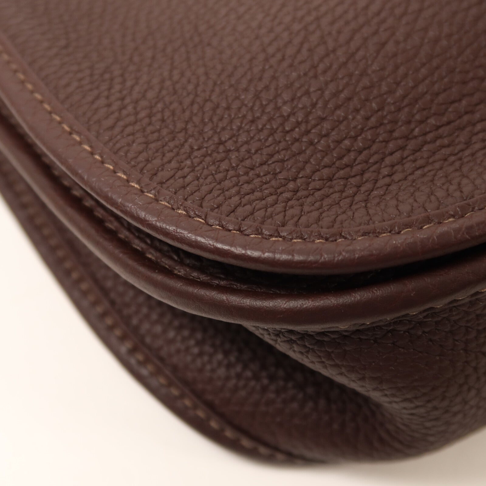 HERMES Clemence皮革Evelyne PM肩背袋Rouge Sellier
