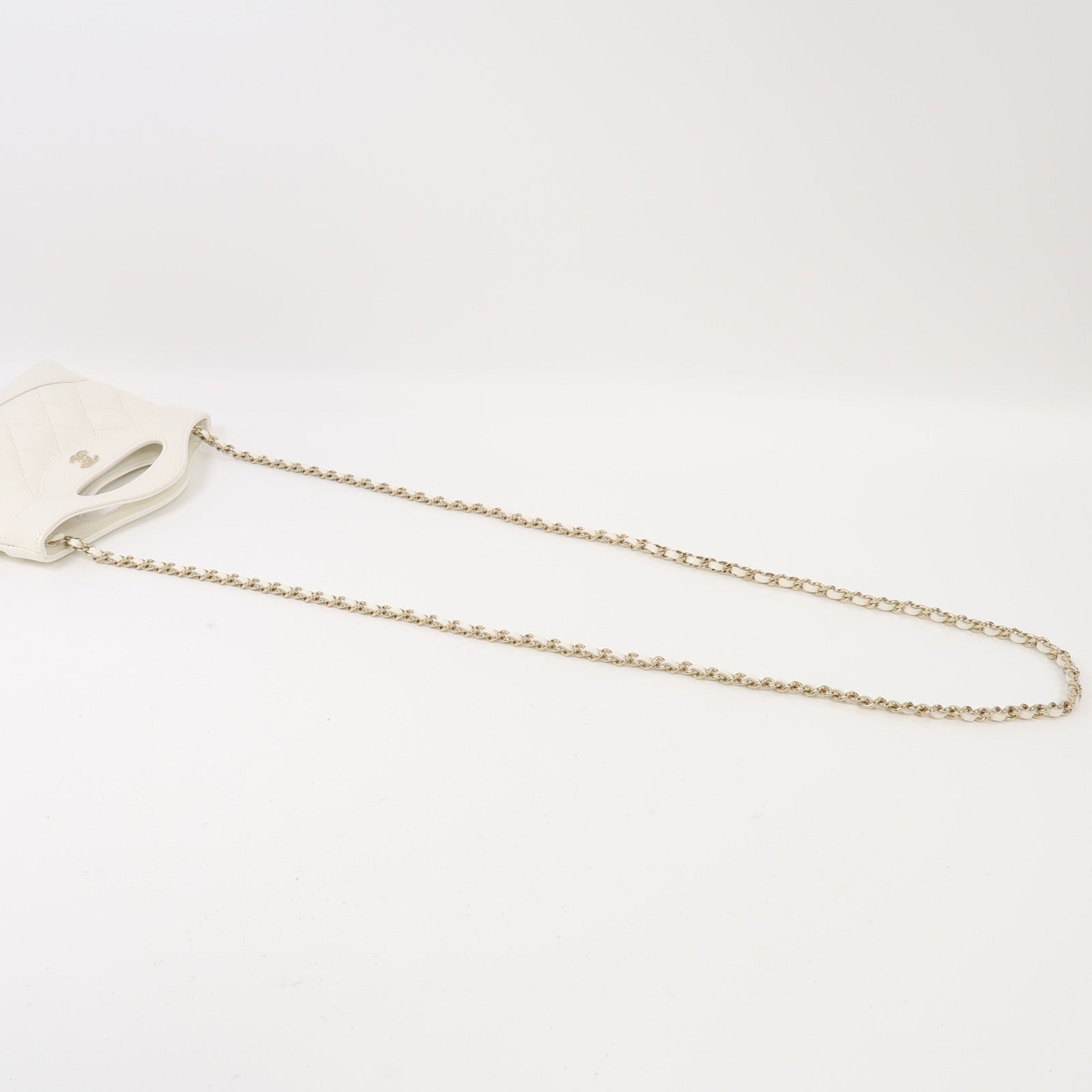CHANEL 菱格牛皮皮革Shoulder Bag金扣鏈帶肩背袋白色