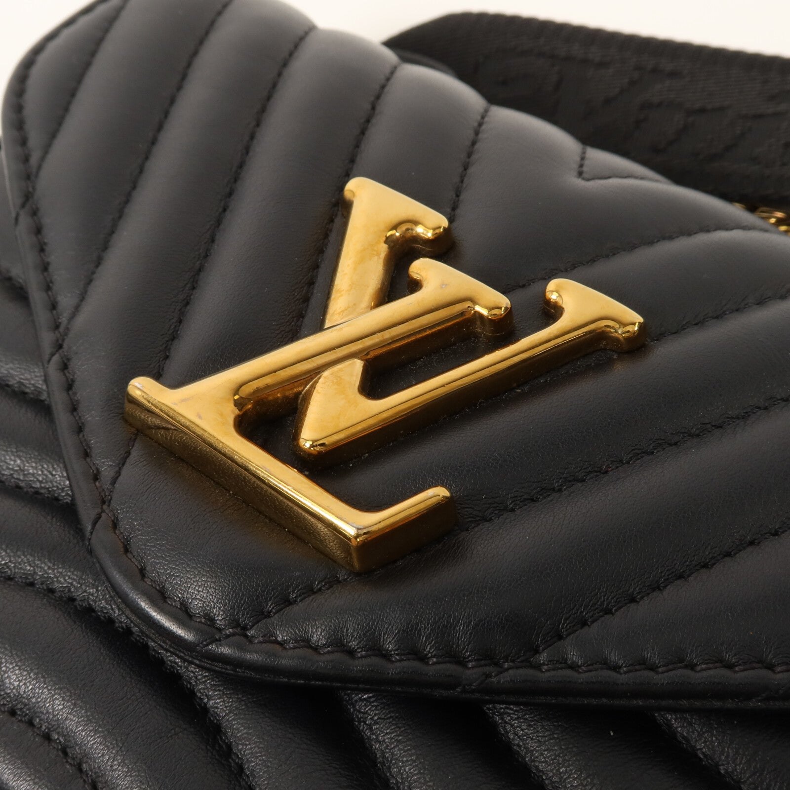 LOUIS VUITTON 牛皮皮革New Wave鏈帶手挽肩背兩用袋