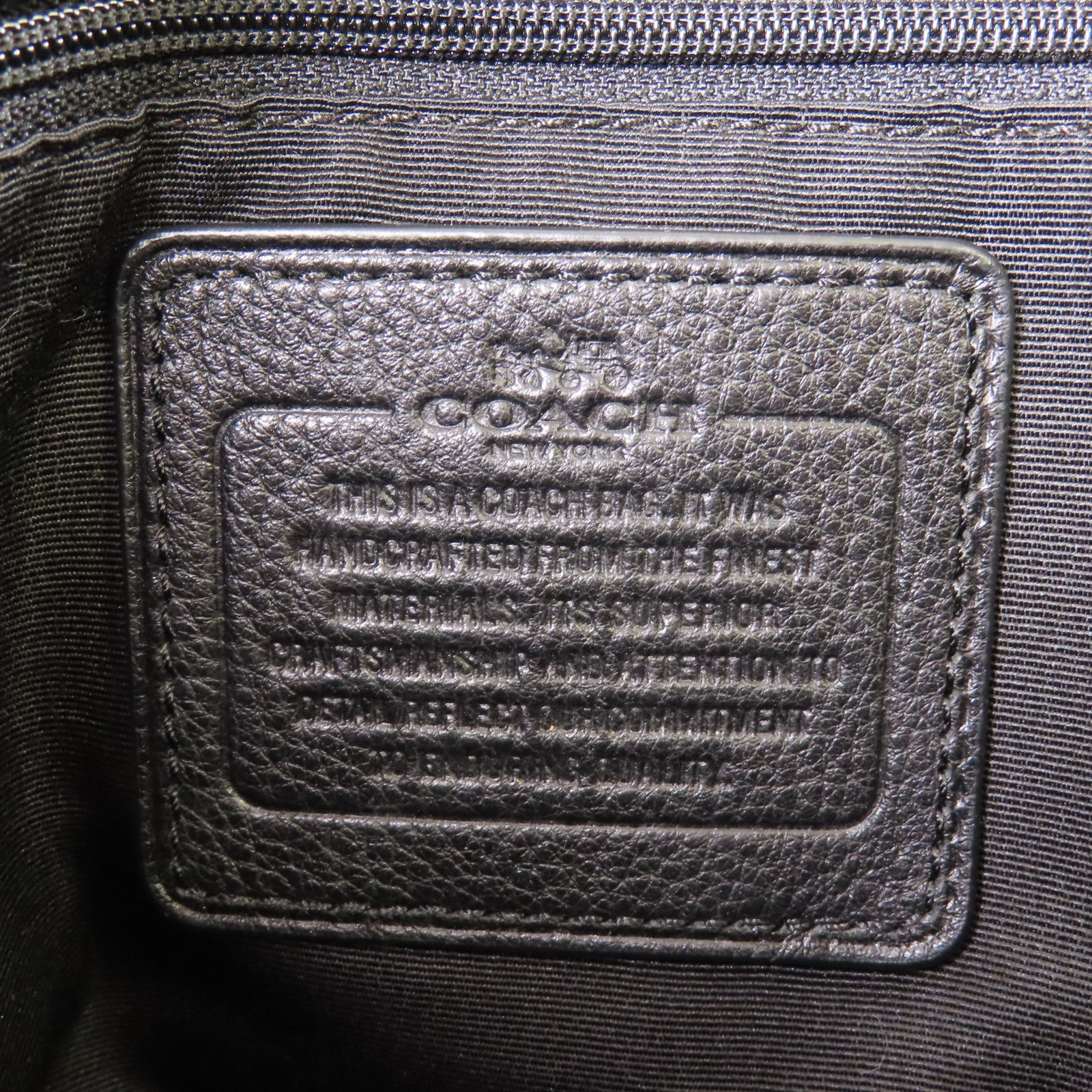 COACH 牛皮皮革Handbag金扣手挽袋