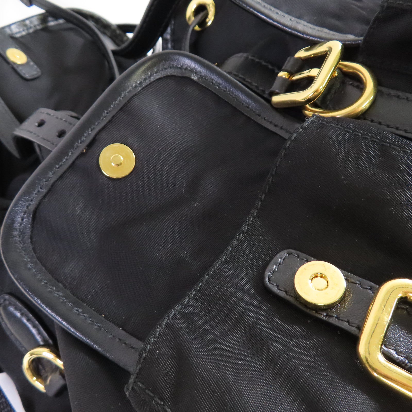 PRADA 尼龍Small Re-Nylon Backpack金扣背包黑色