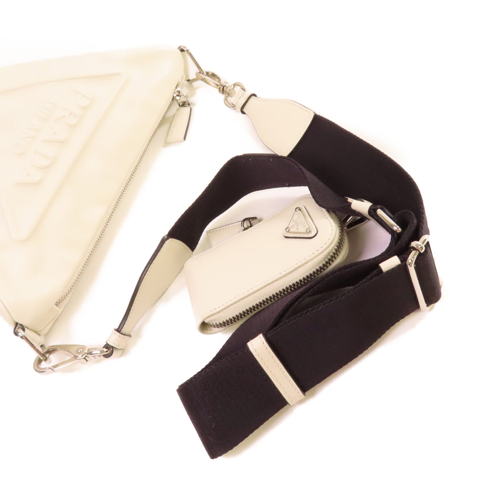 PRADA 牛皮皮革Triangle Shoulder Bag銀扣肩背袋白色