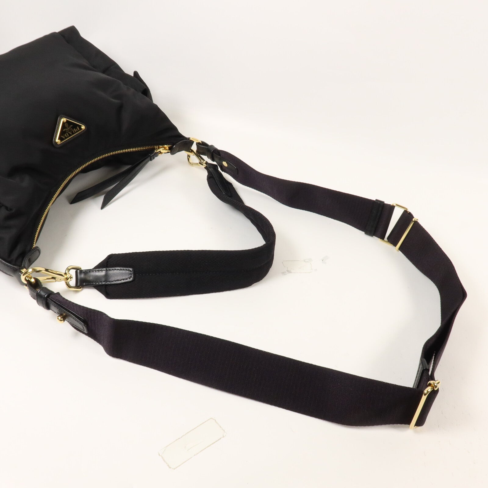PRADA 尼龍Explore Re-Nylon Large手挽肩背兩用袋
