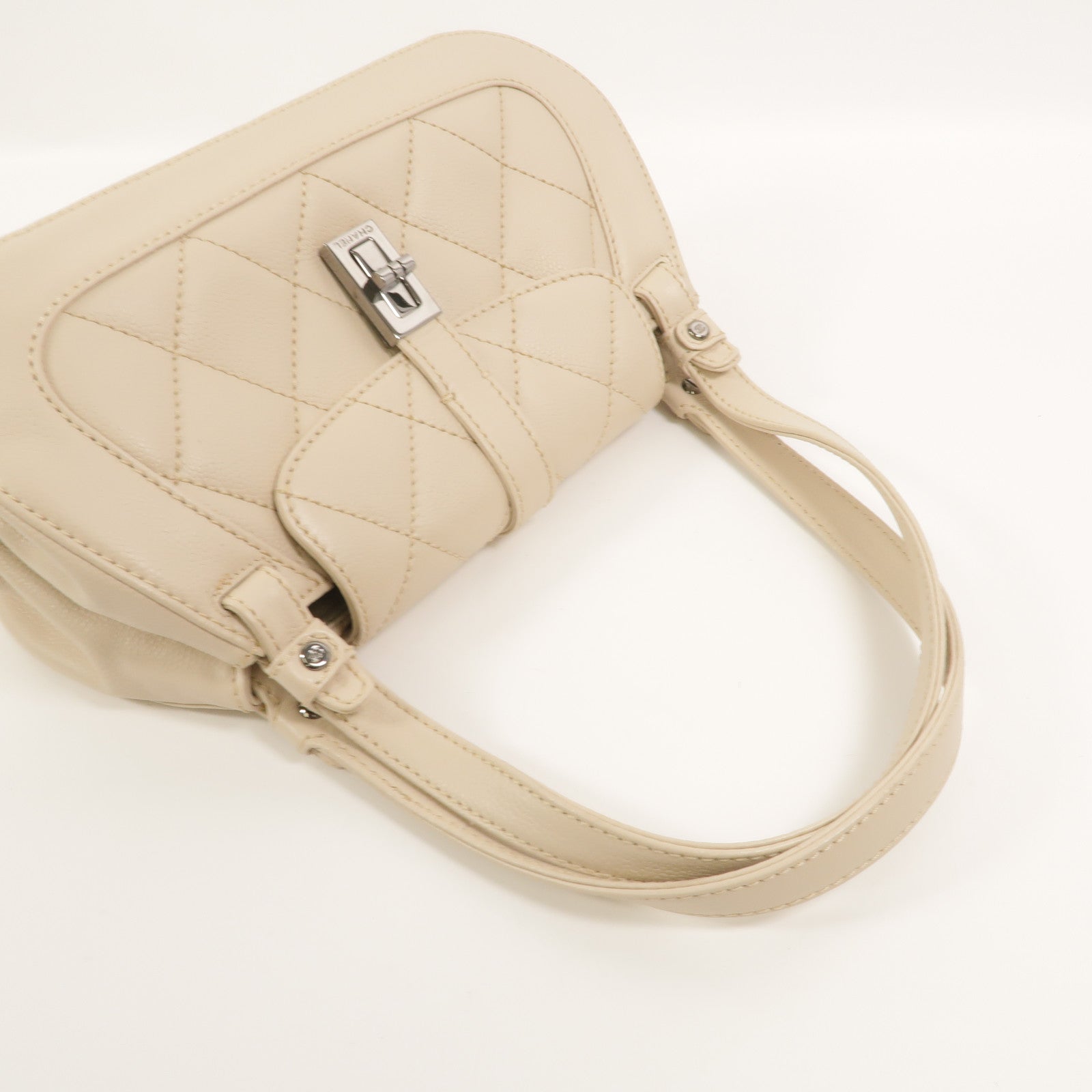 CHANEL 牛皮皮革Quilted Mademoiselle Flap手挽袋