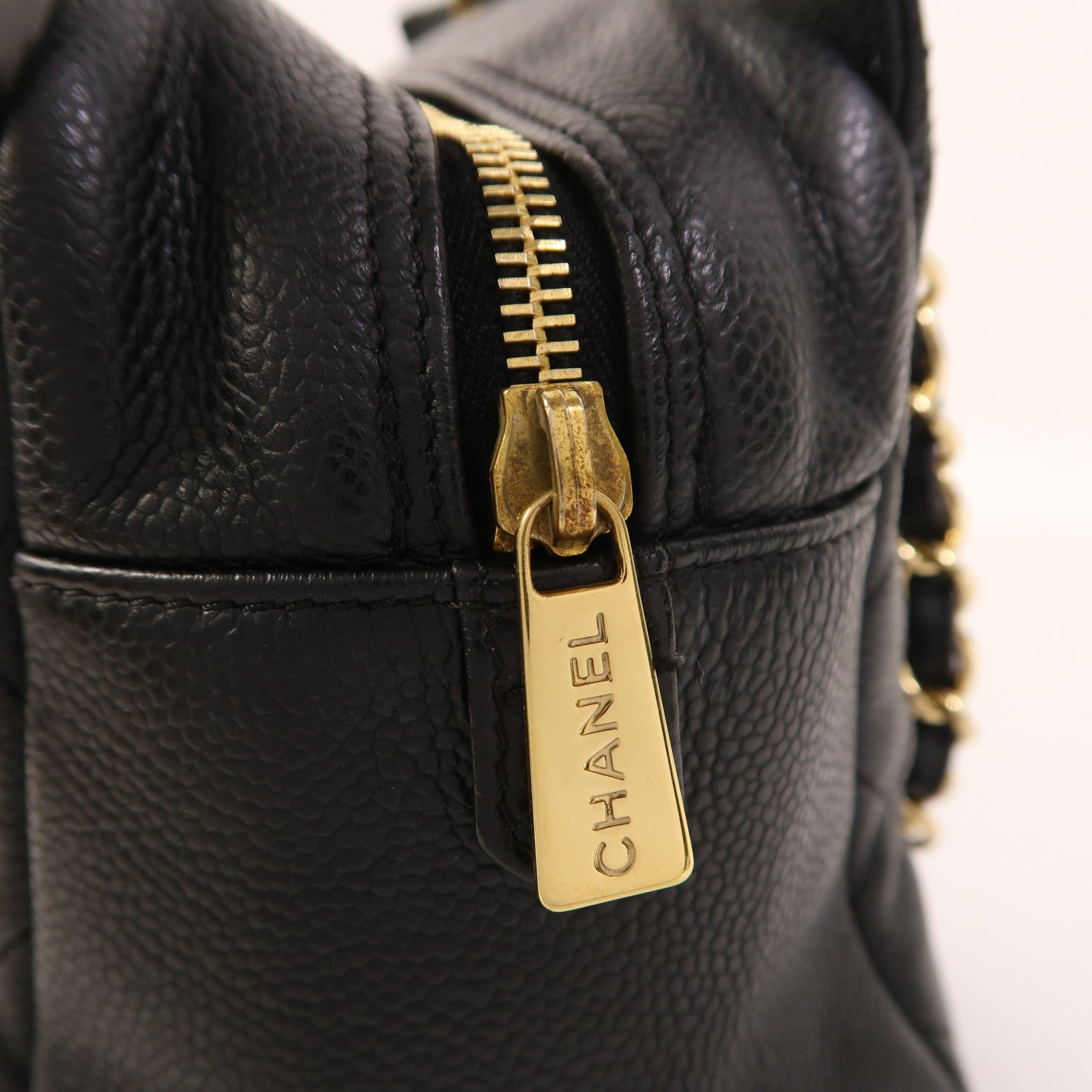 CHANEL 牛皮皮革Petite Timeless Tote金扣鏈帶肩背袋