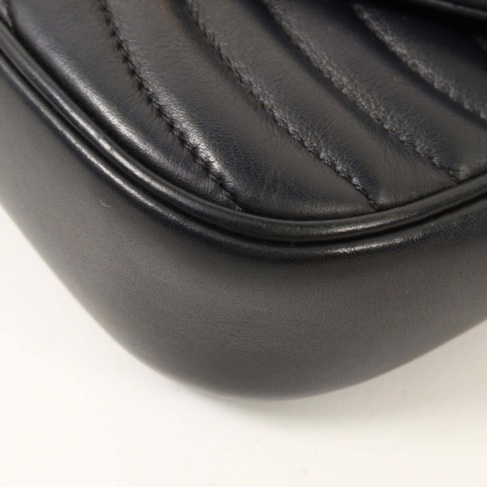 LOUIS VUITTON 牛皮皮革New Wave鏈帶手挽肩背兩用袋