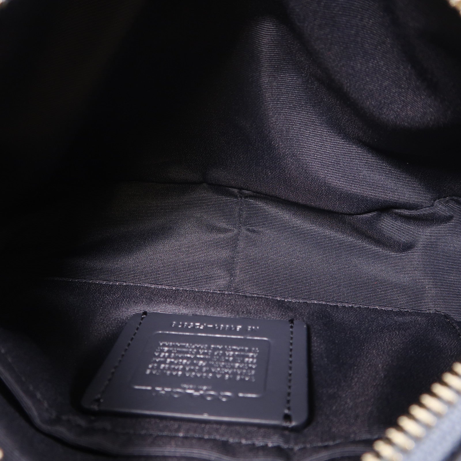 COACH 帆布Shoulder Bag銀扣肩背袋
