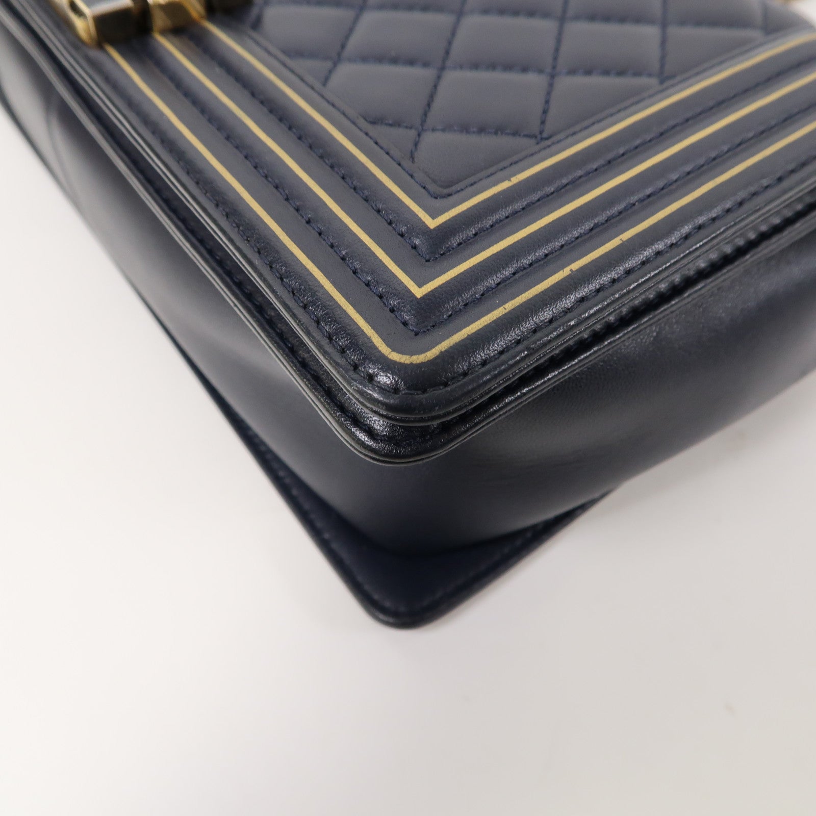 CHANEL 【激減優惠】菱格牛皮皮革Boy Studded Handle Flap金扣手挽肩背兩用袋深藍色