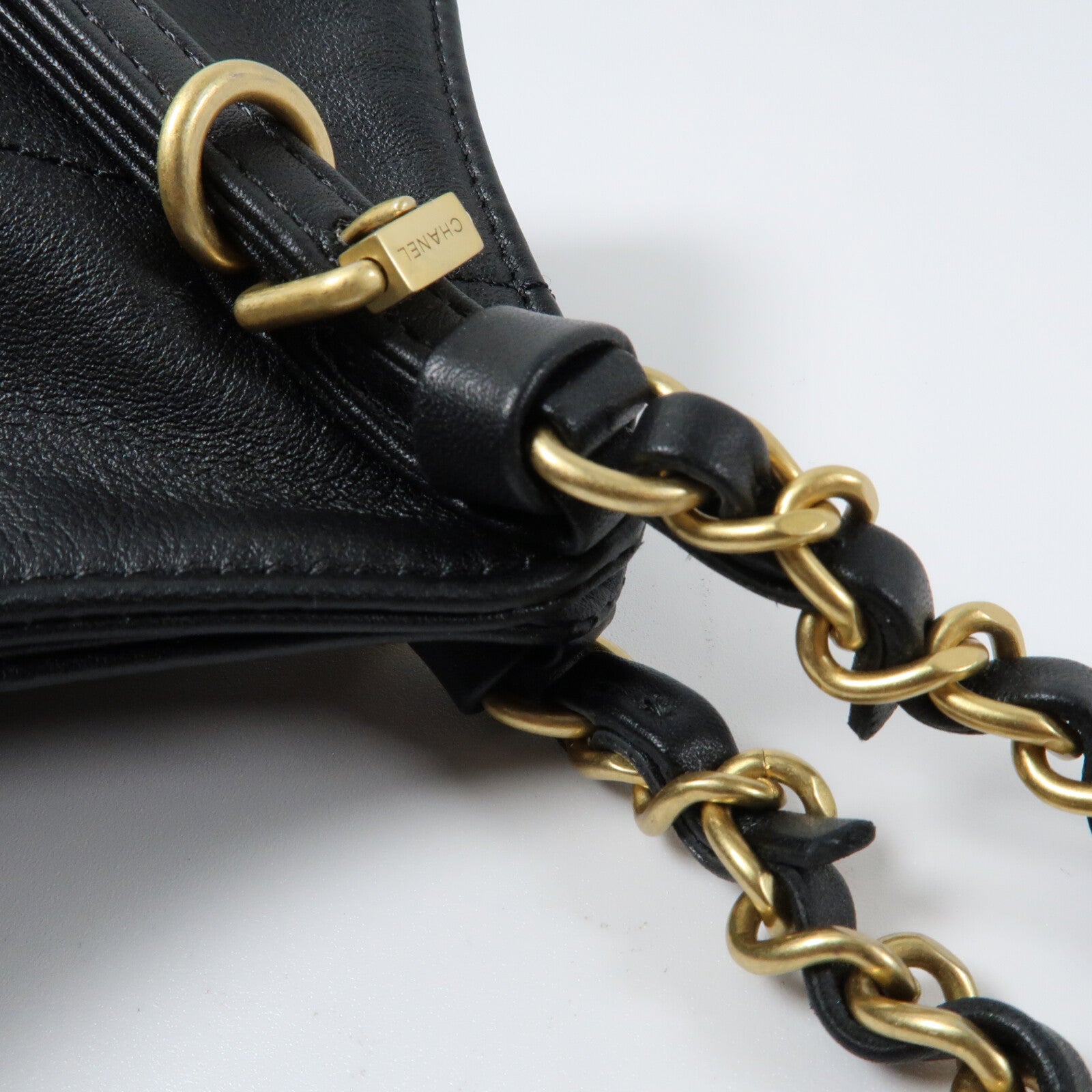 CHANEL 【激減優惠】牛皮皮革Small Chain Tote金扣鏈帶手挽袋
